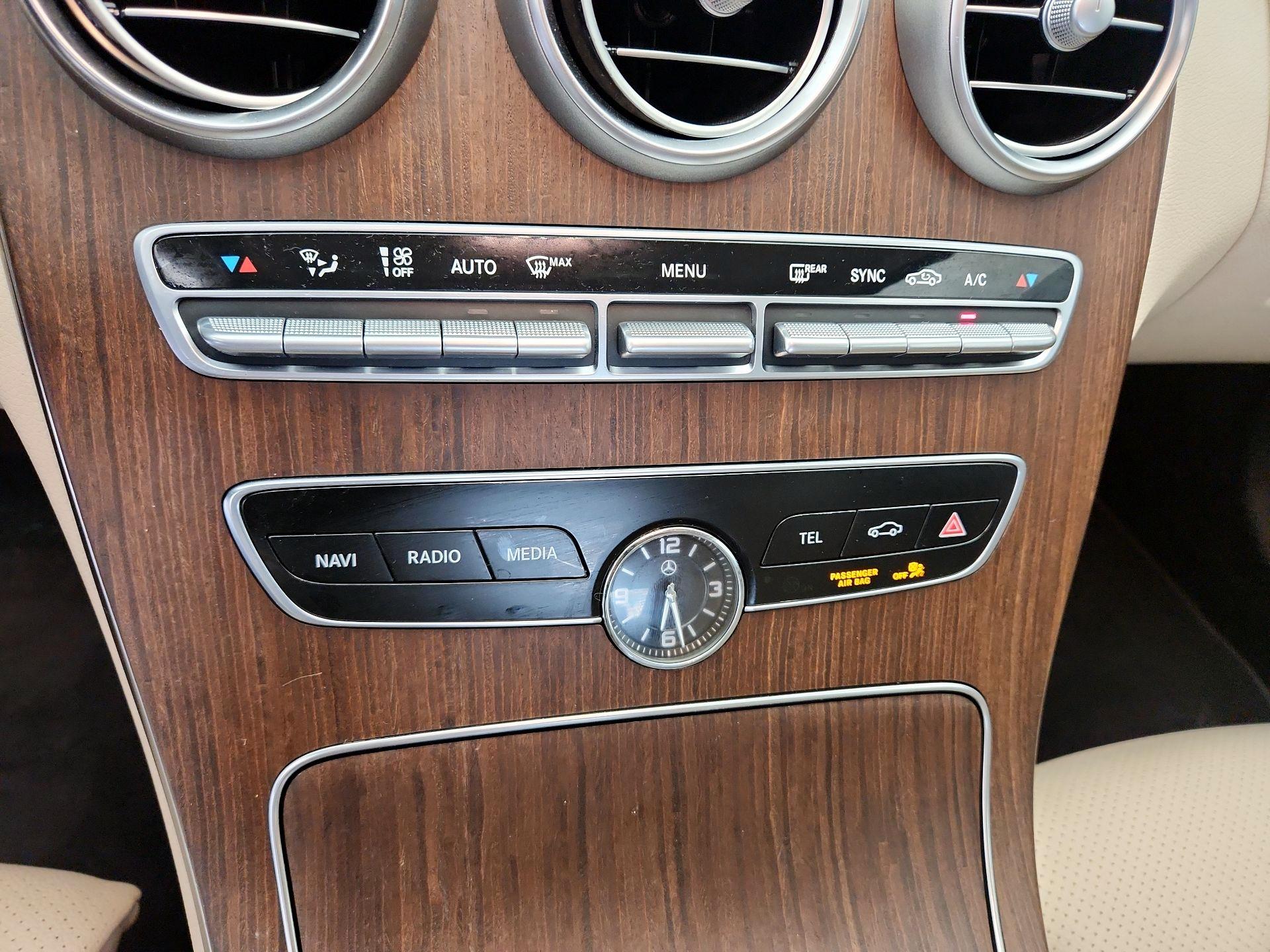 Thumbnail: 2021 Mercedes-Benz C-Class - 16
