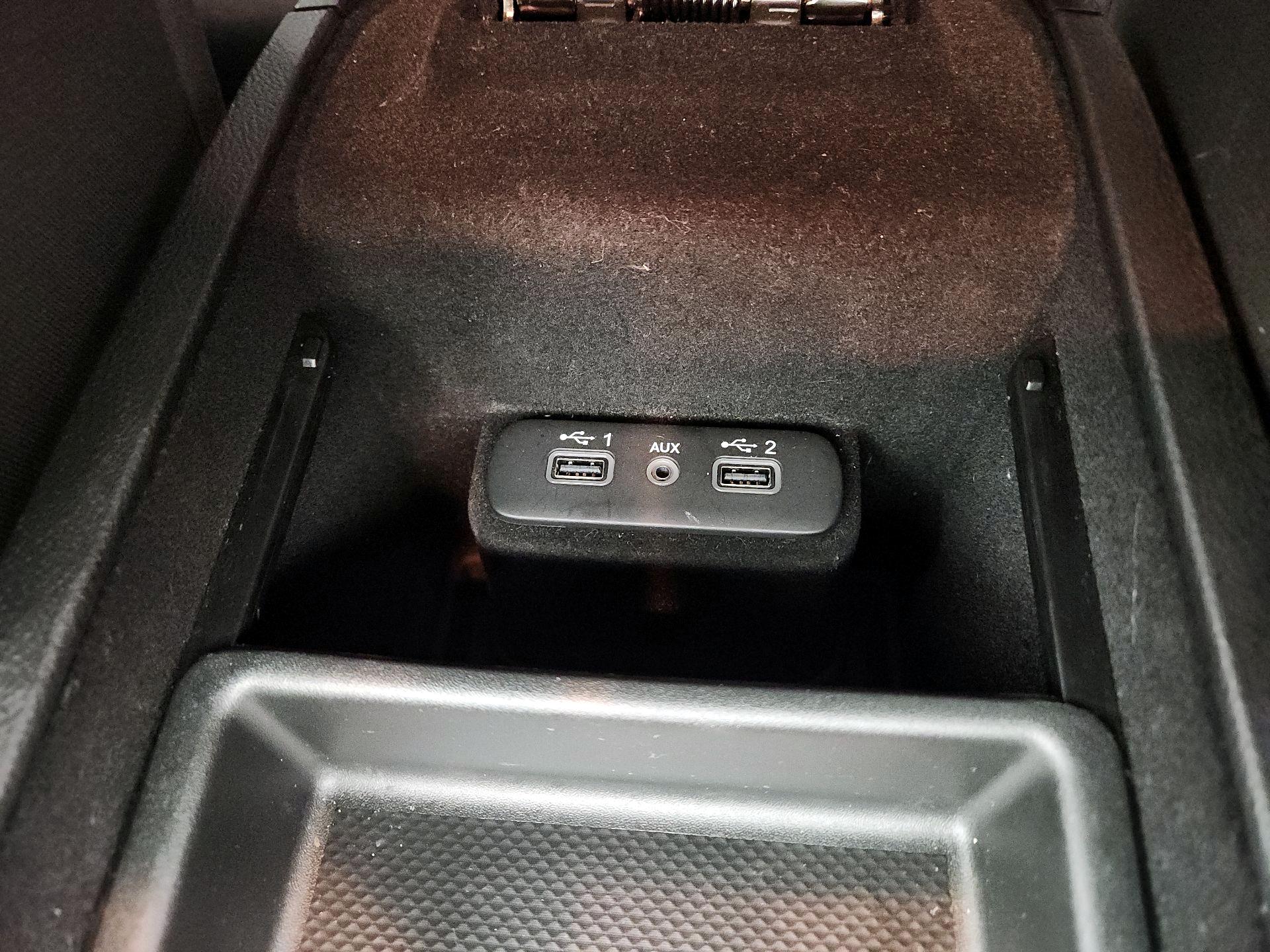 Thumbnail: 2021 Dodge Charger - 19