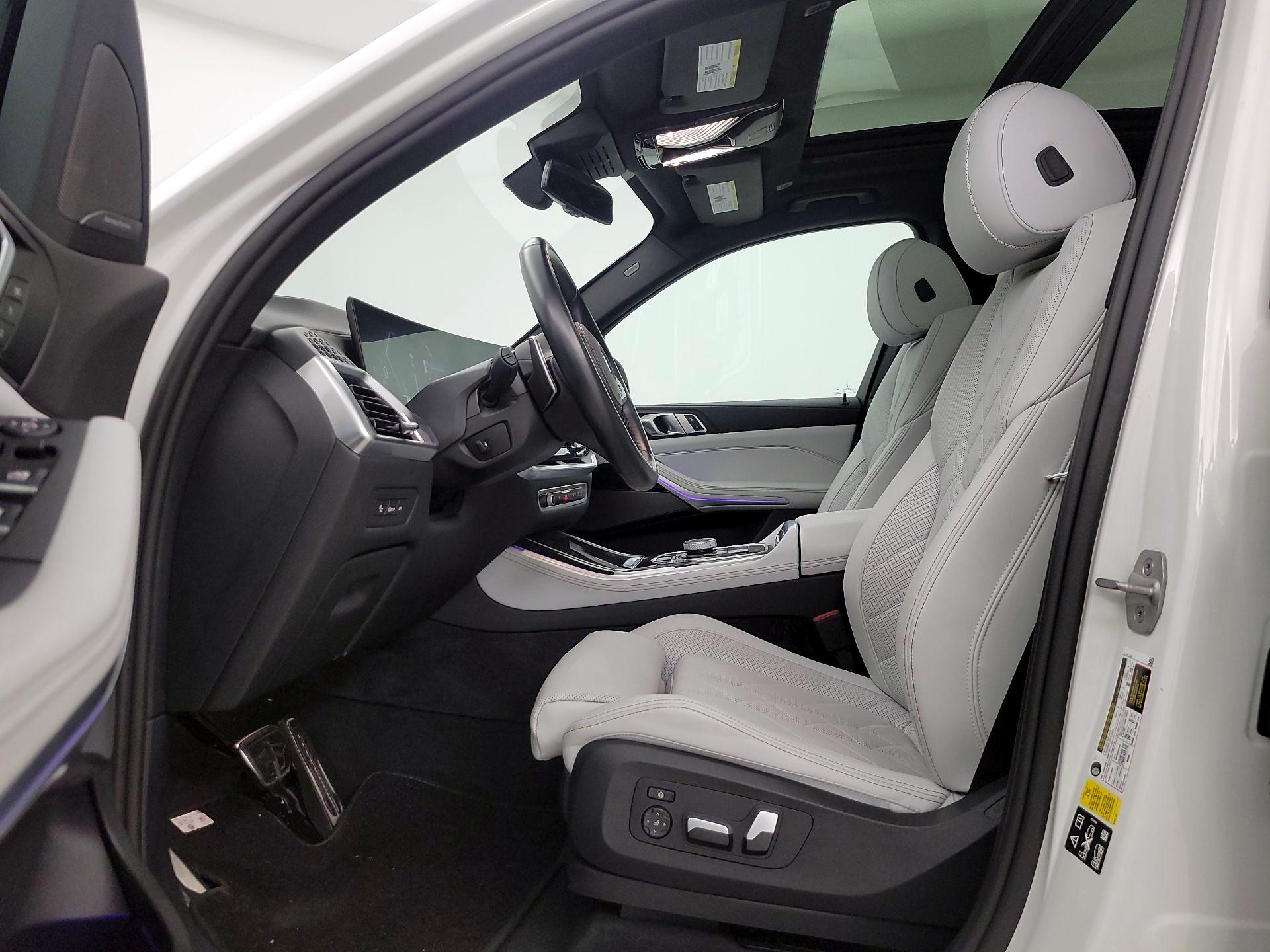 Thumbnail: 2024 BMW X5 - 11