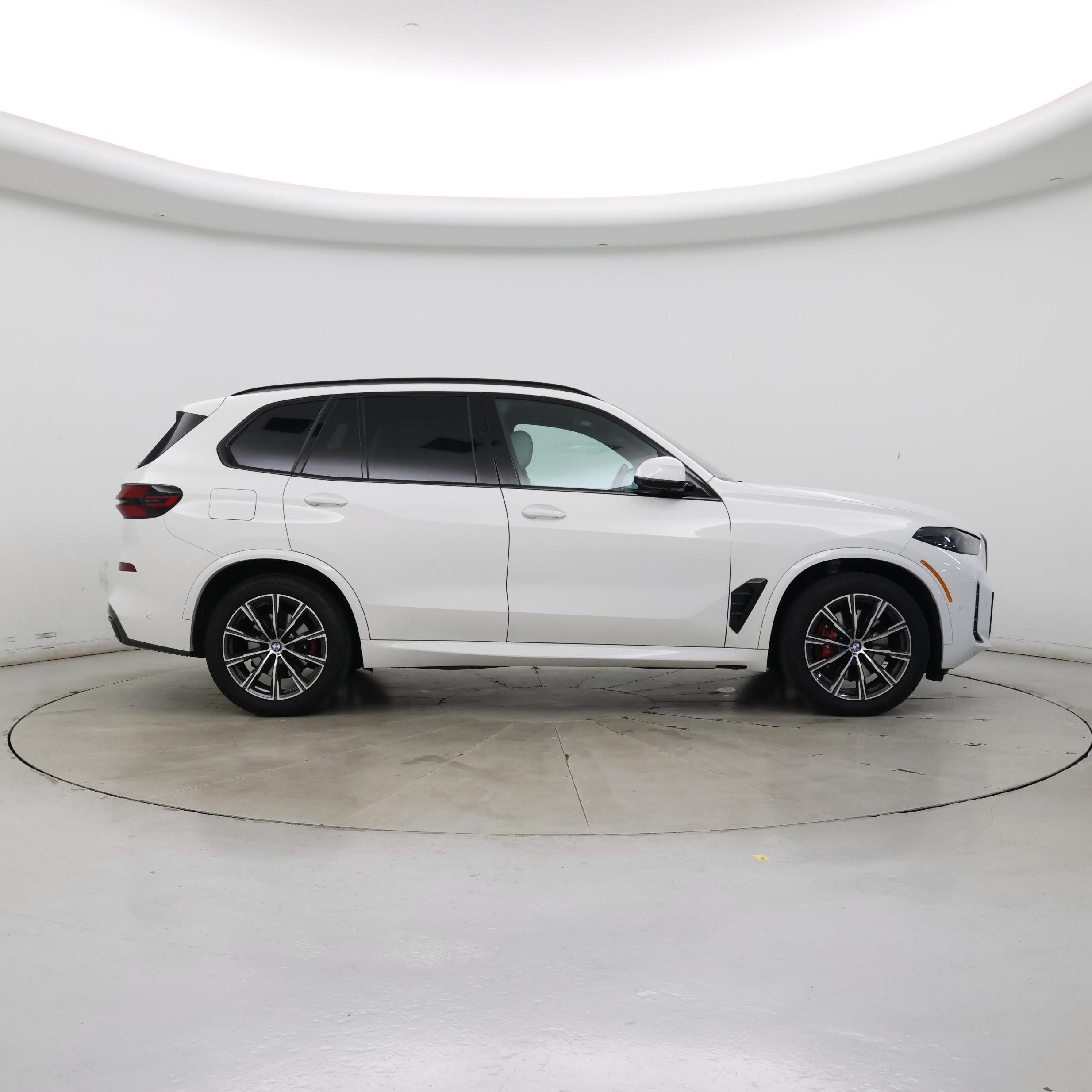 Thumbnail: 2024 BMW X5 - 7
