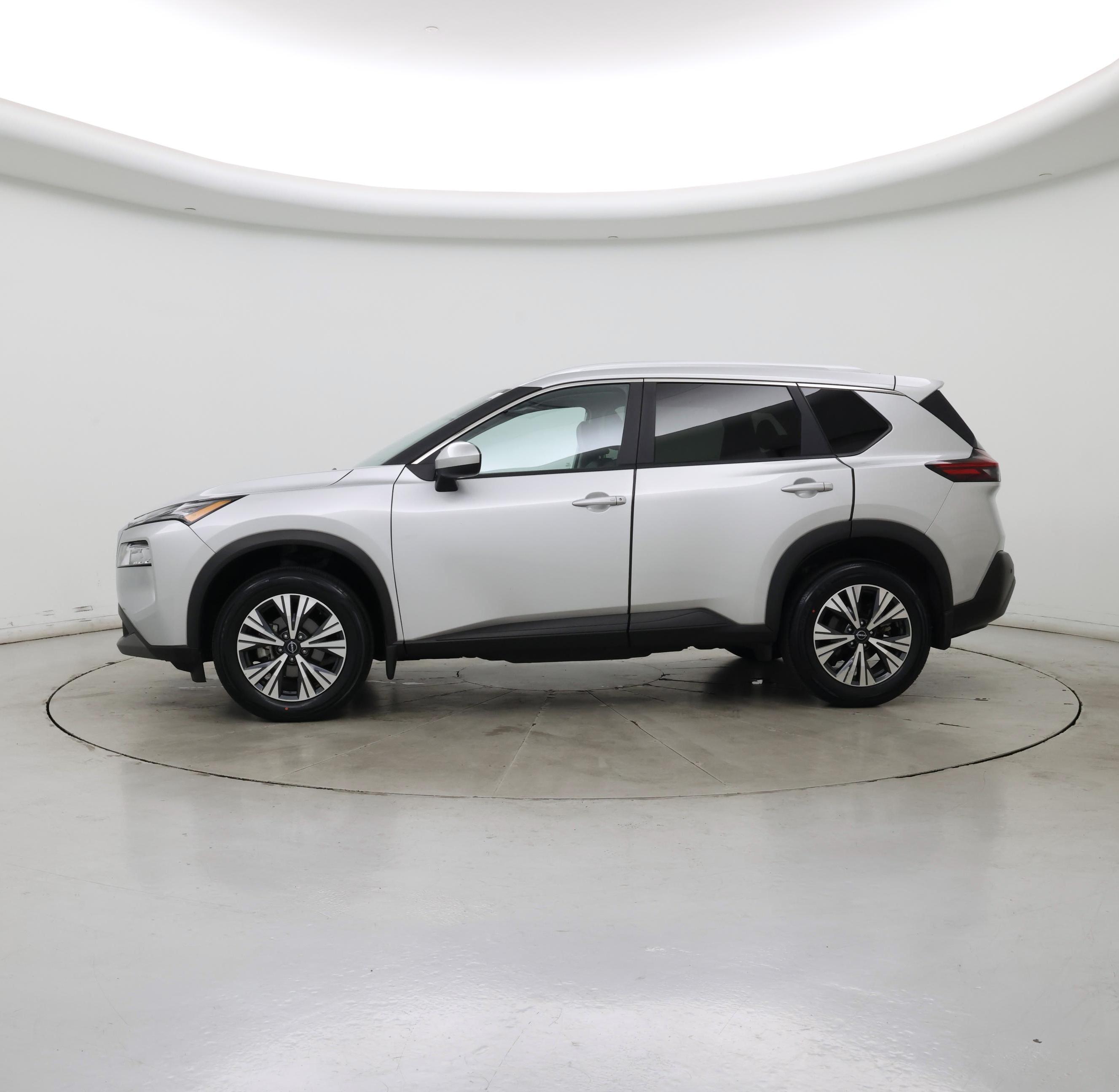 Thumbnail: 2023 Nissan Rogue - 3