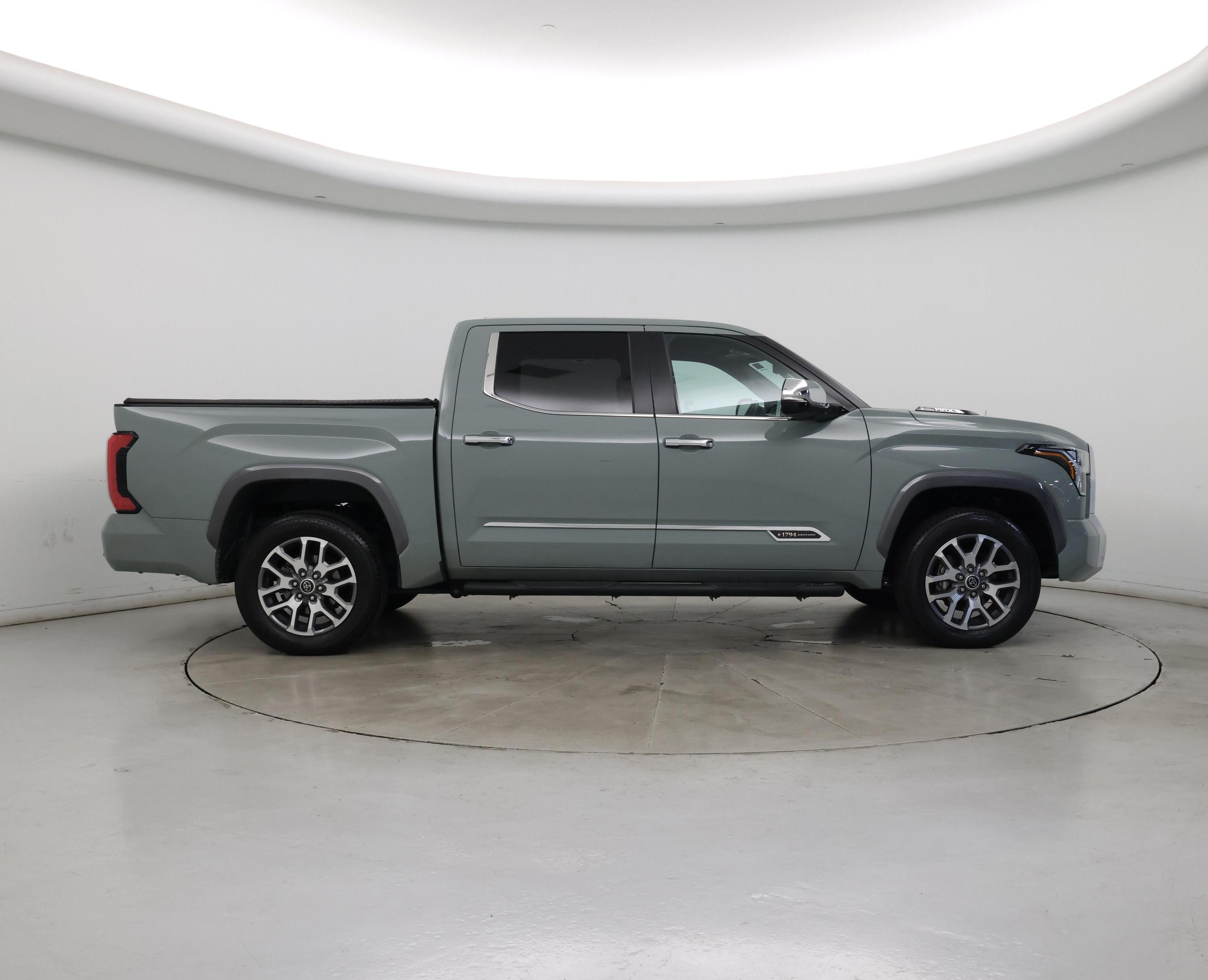 Thumbnail: 2024 Toyota Tundra - 7