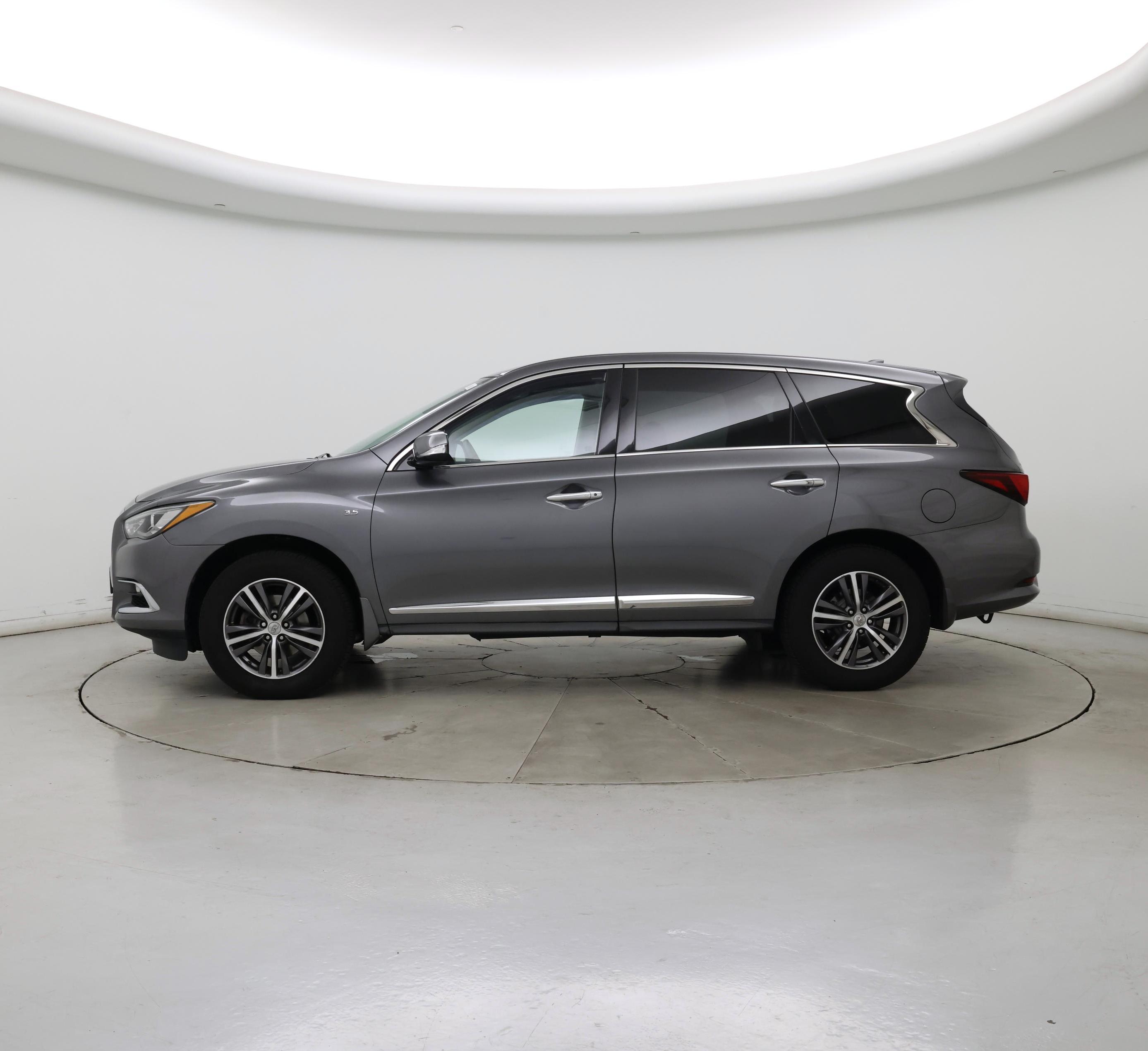 Thumbnail: 2019 INFINITI QX60 - 3