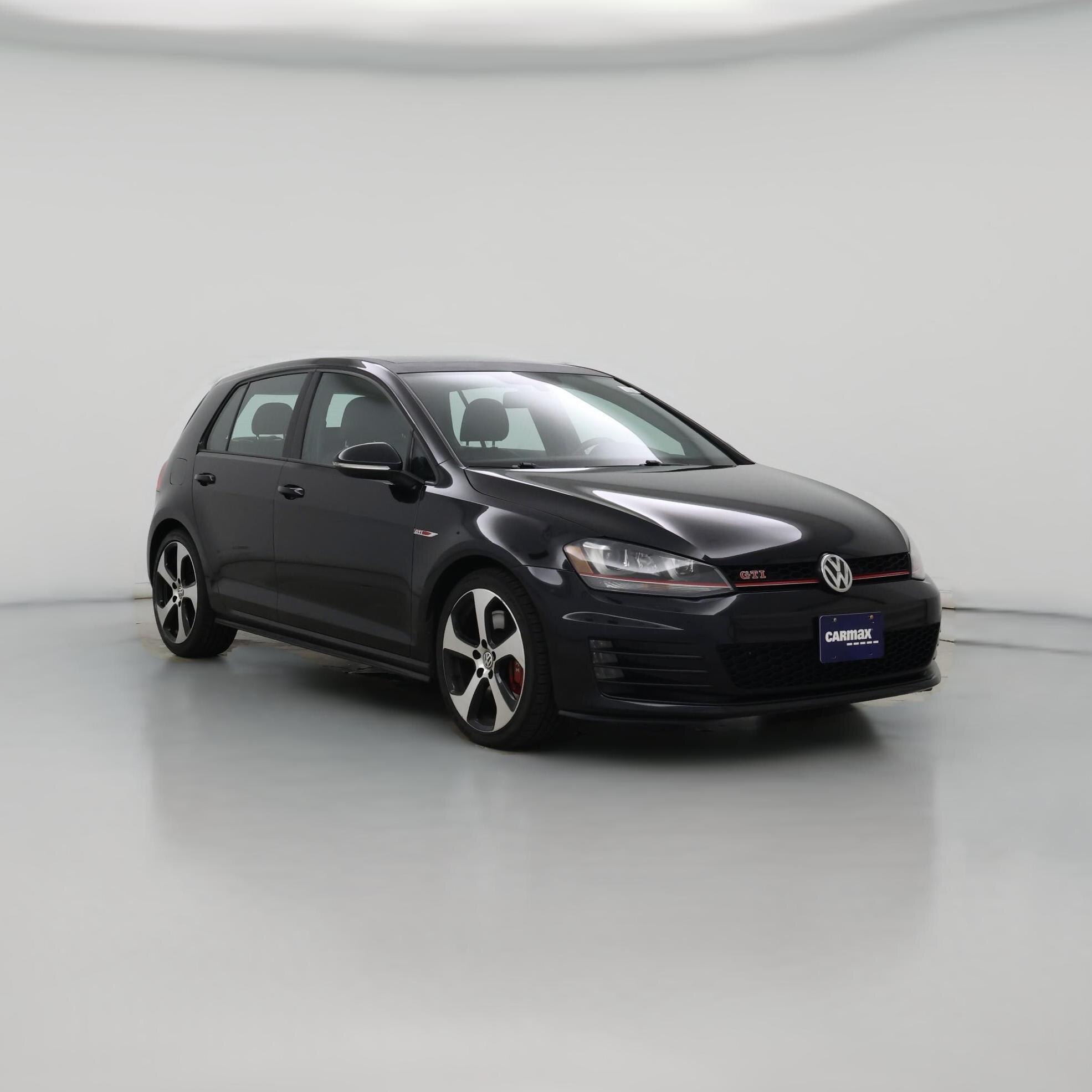 Thumbnail: 2016 Volkswagen Golf - 1