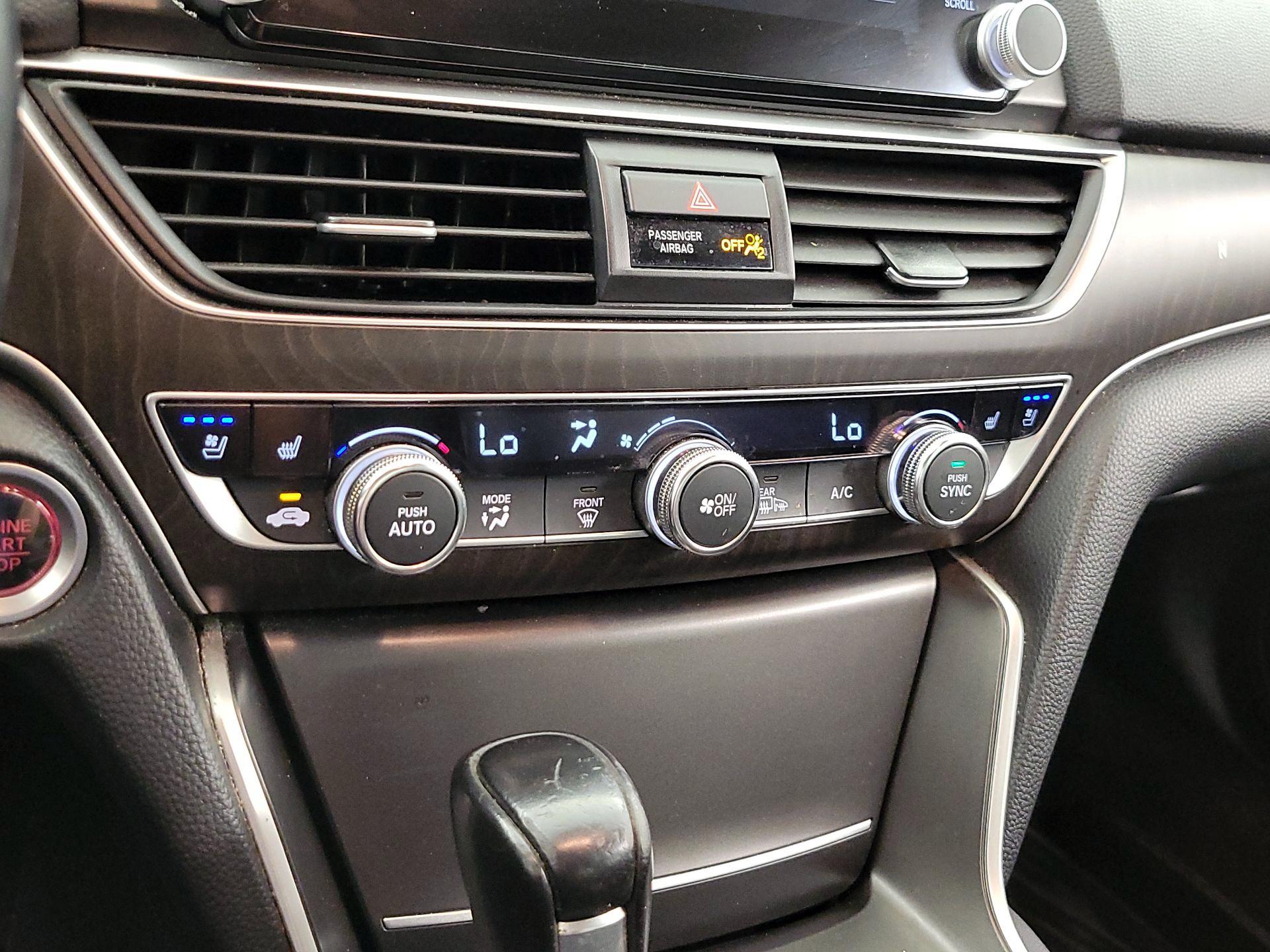 Thumbnail: 2018 Honda Accord - 17