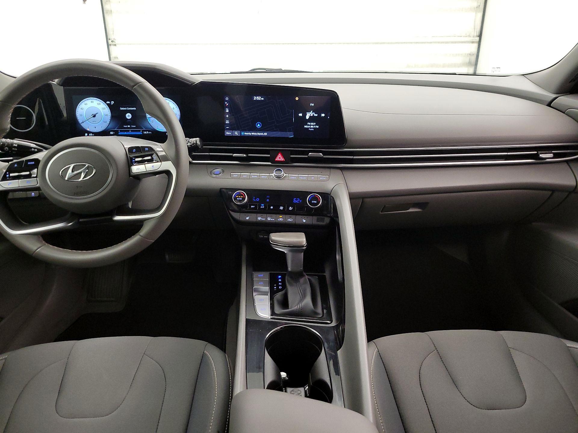 Thumbnail: 2023 Hyundai Elantra - 9