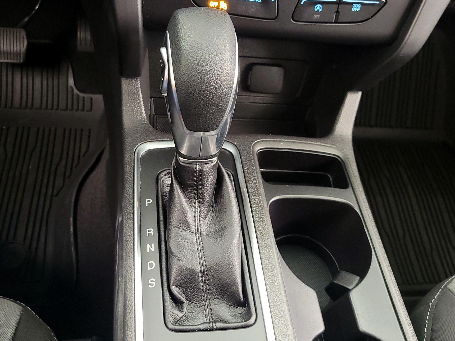 Thumbnail: 2019 Ford Escape - 17