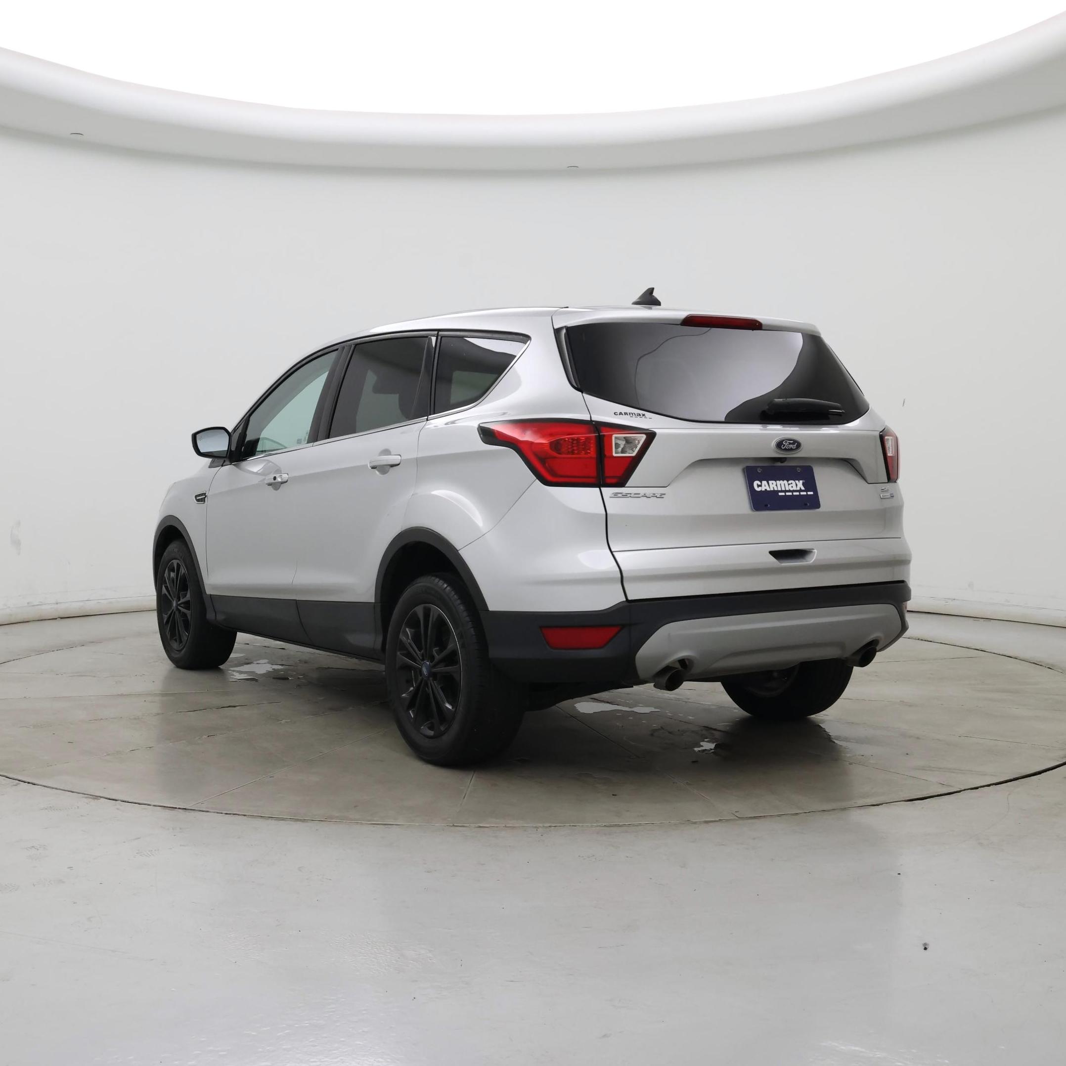 Thumbnail: 2019 Ford Escape - 2