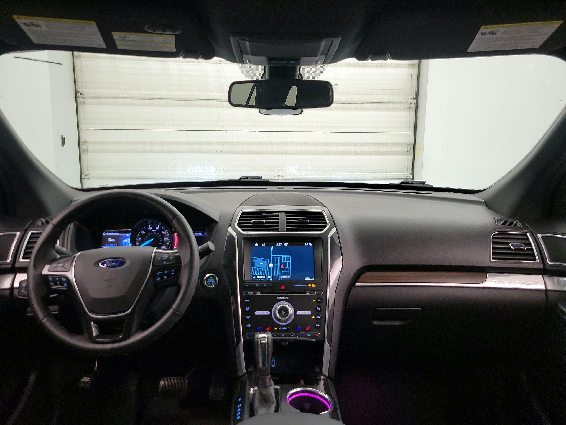 Thumbnail: 2017 Ford Explorer - 9