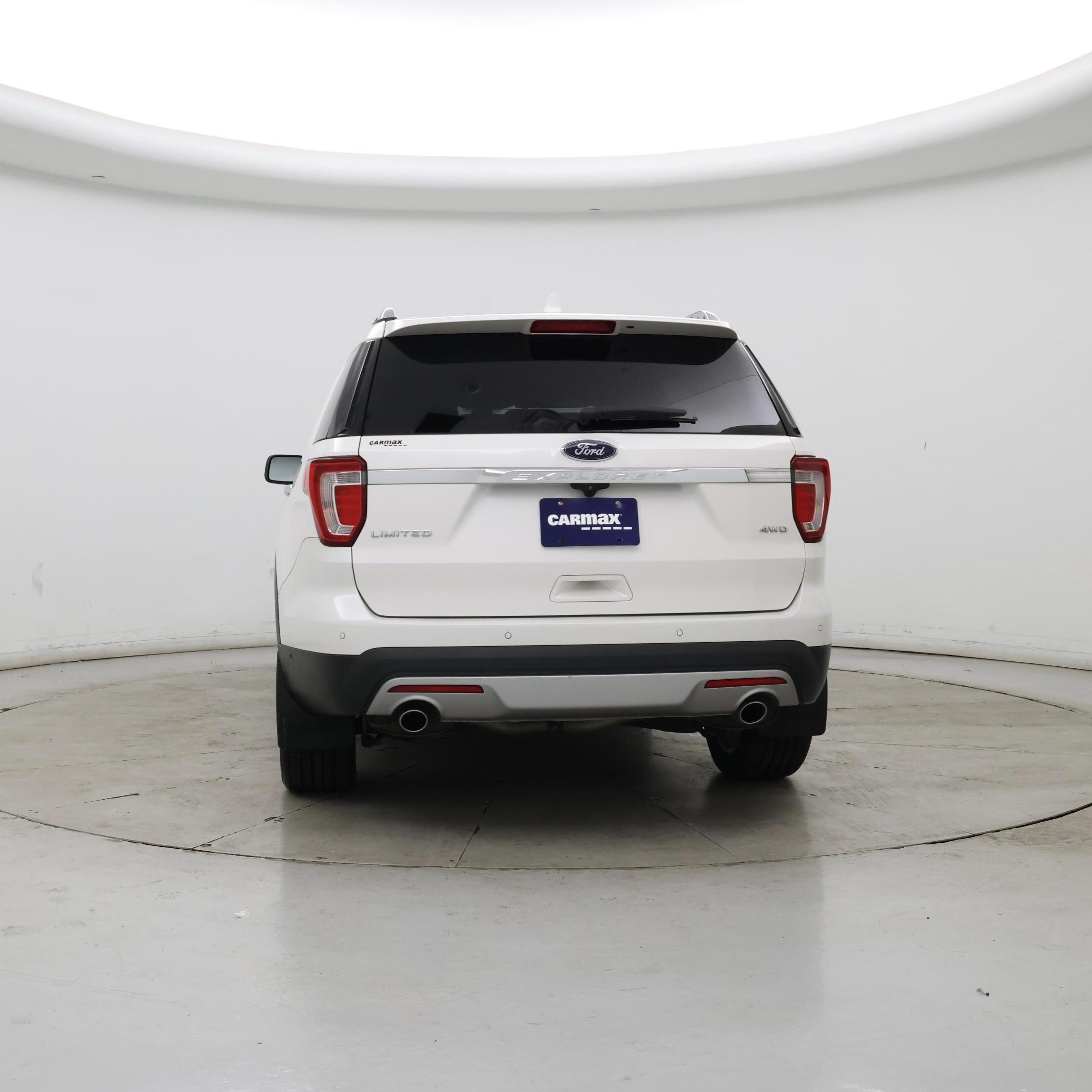 Thumbnail: 2017 Ford Explorer - 6