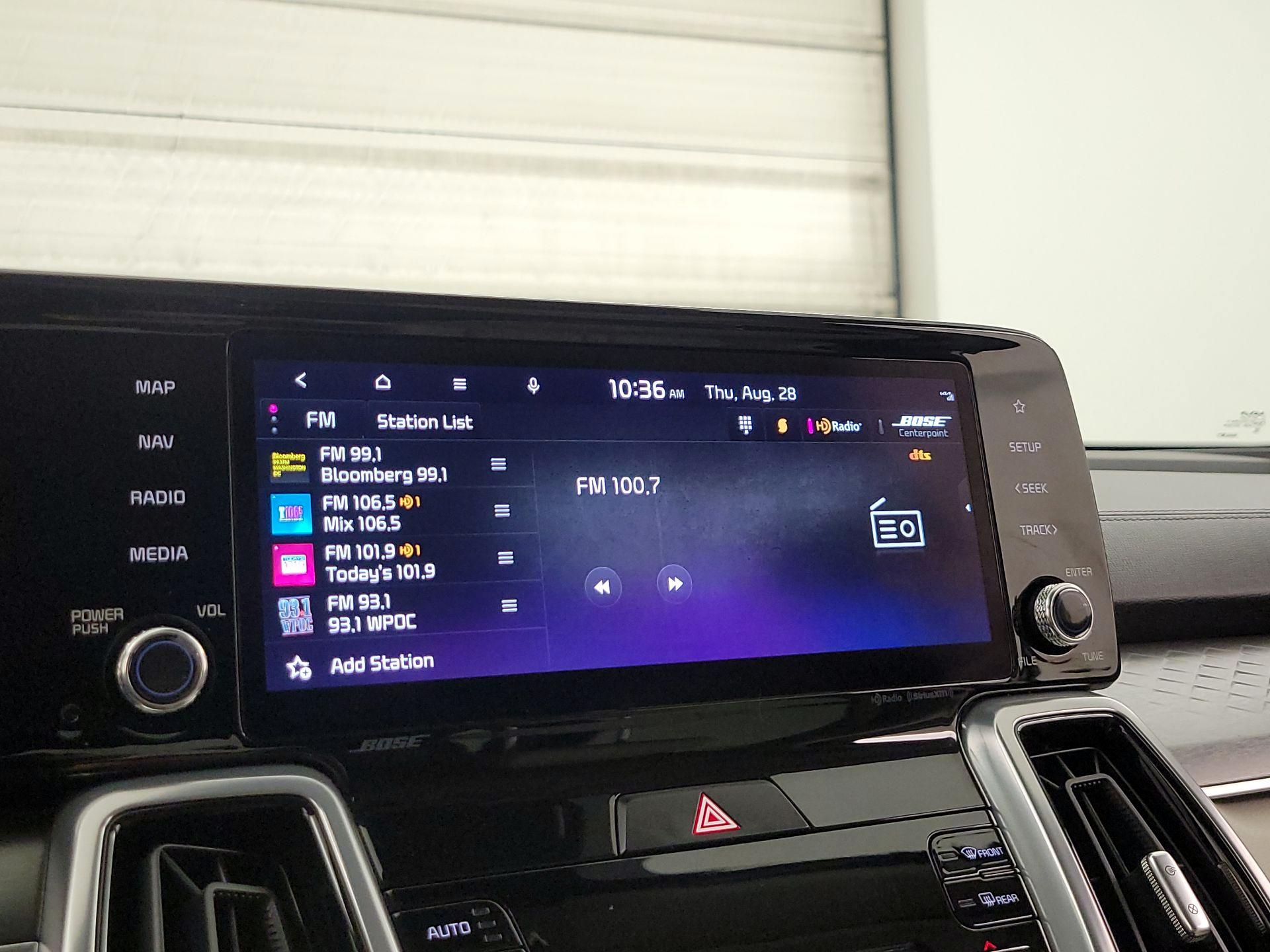 Thumbnail: 2023 Kia Sorento - 16