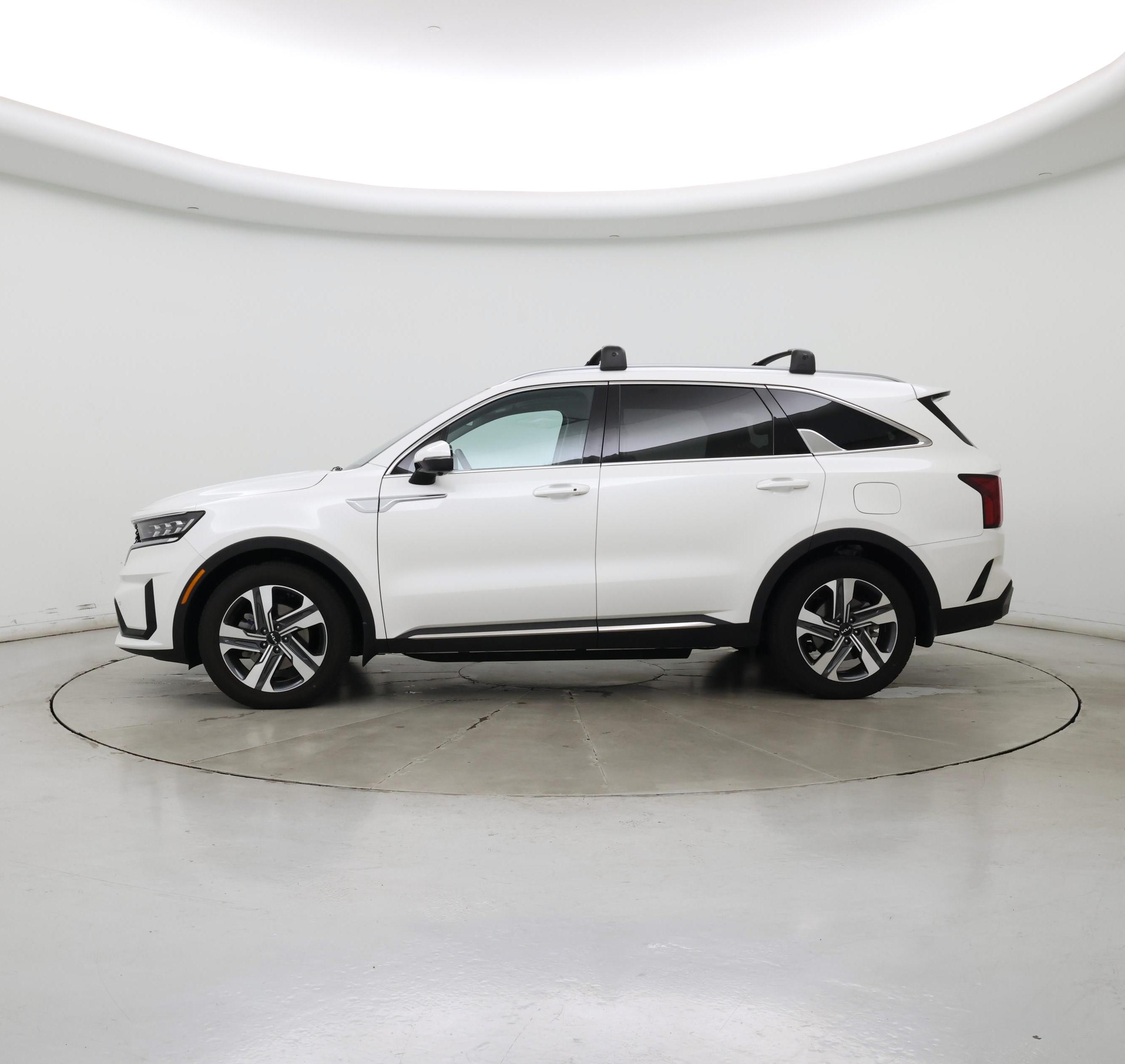 Thumbnail: 2023 Kia Sorento - 3