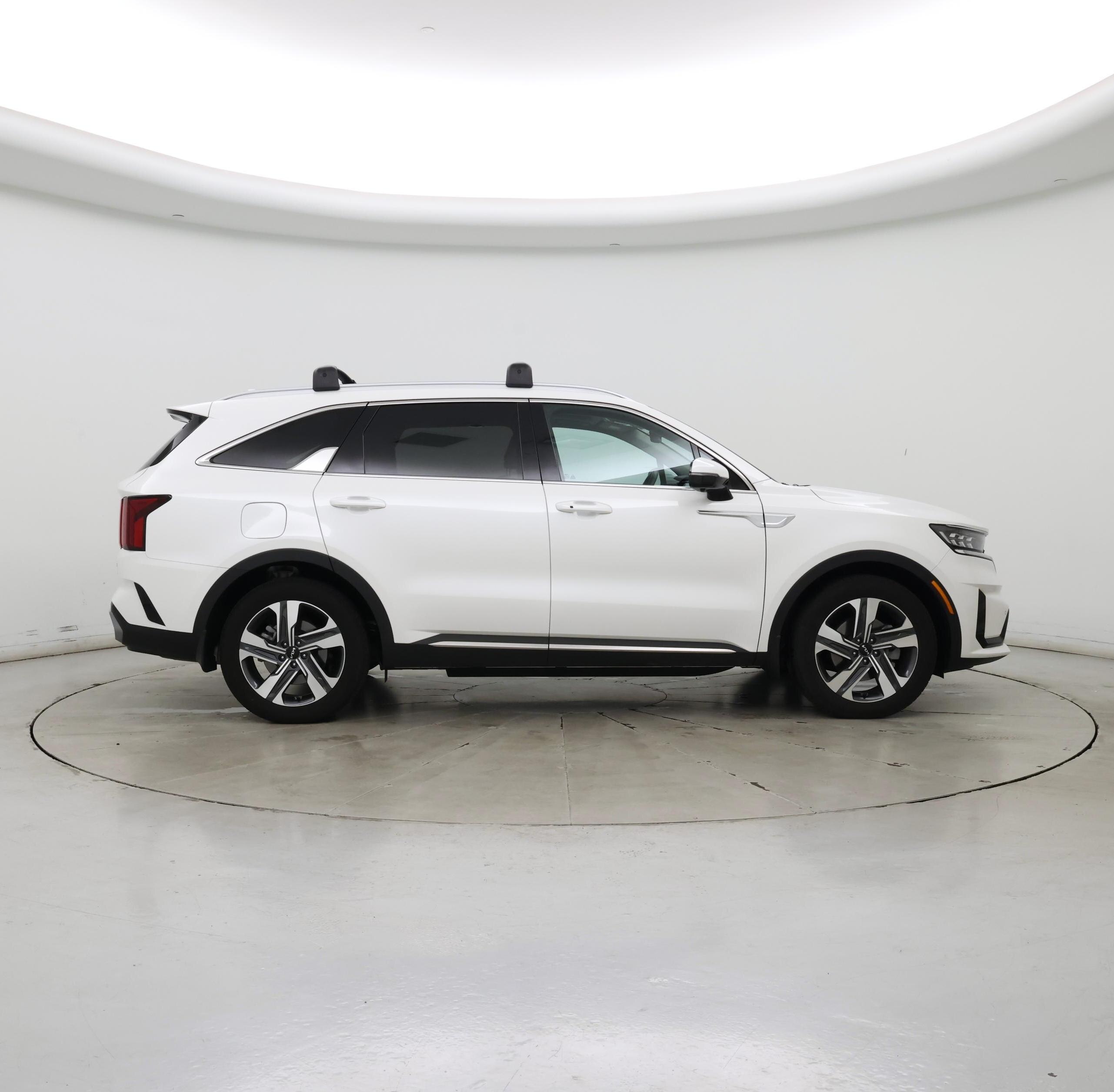 Thumbnail: 2023 Kia Sorento - 7