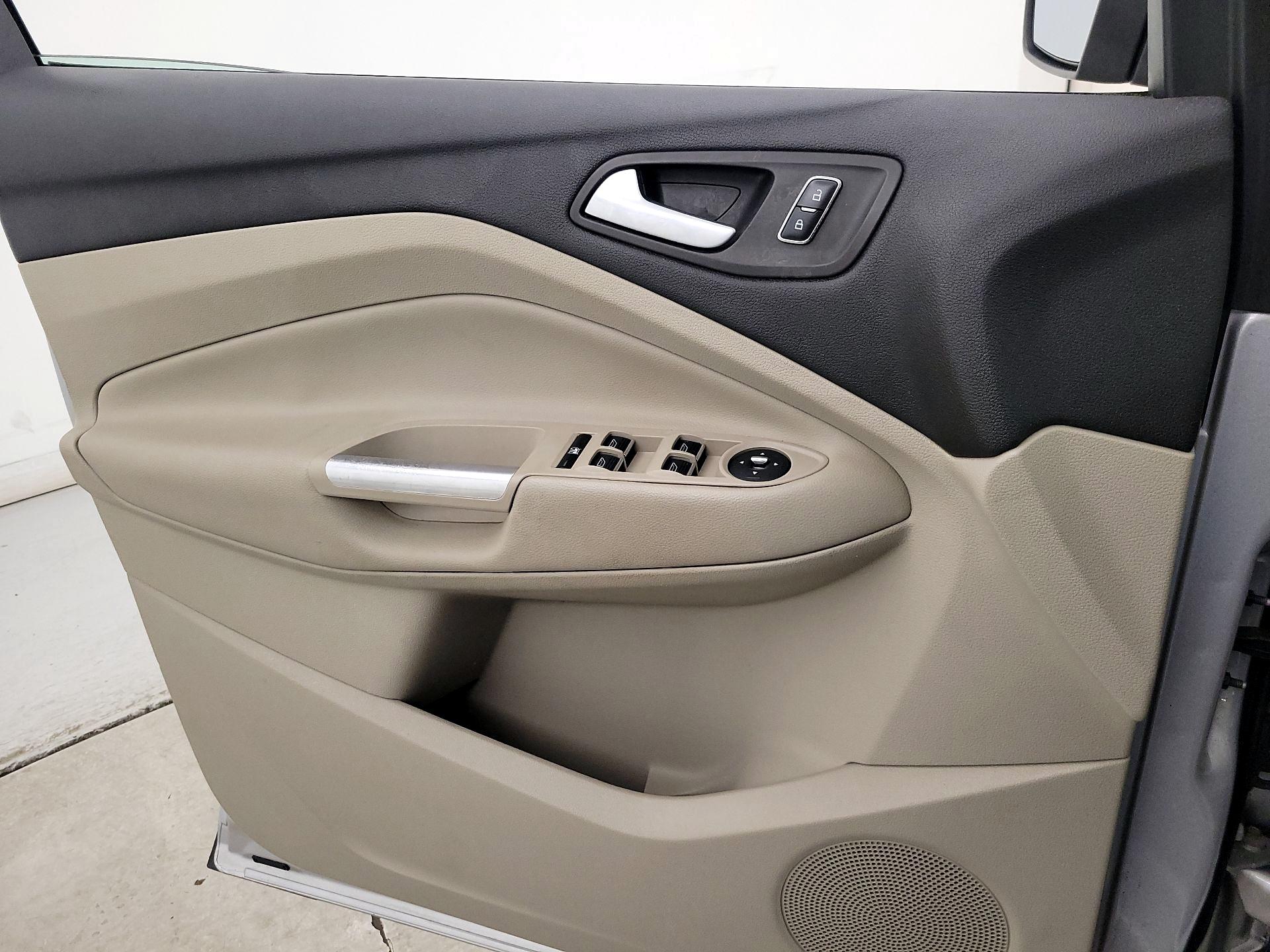 Thumbnail: 2014 Ford Escape - 12