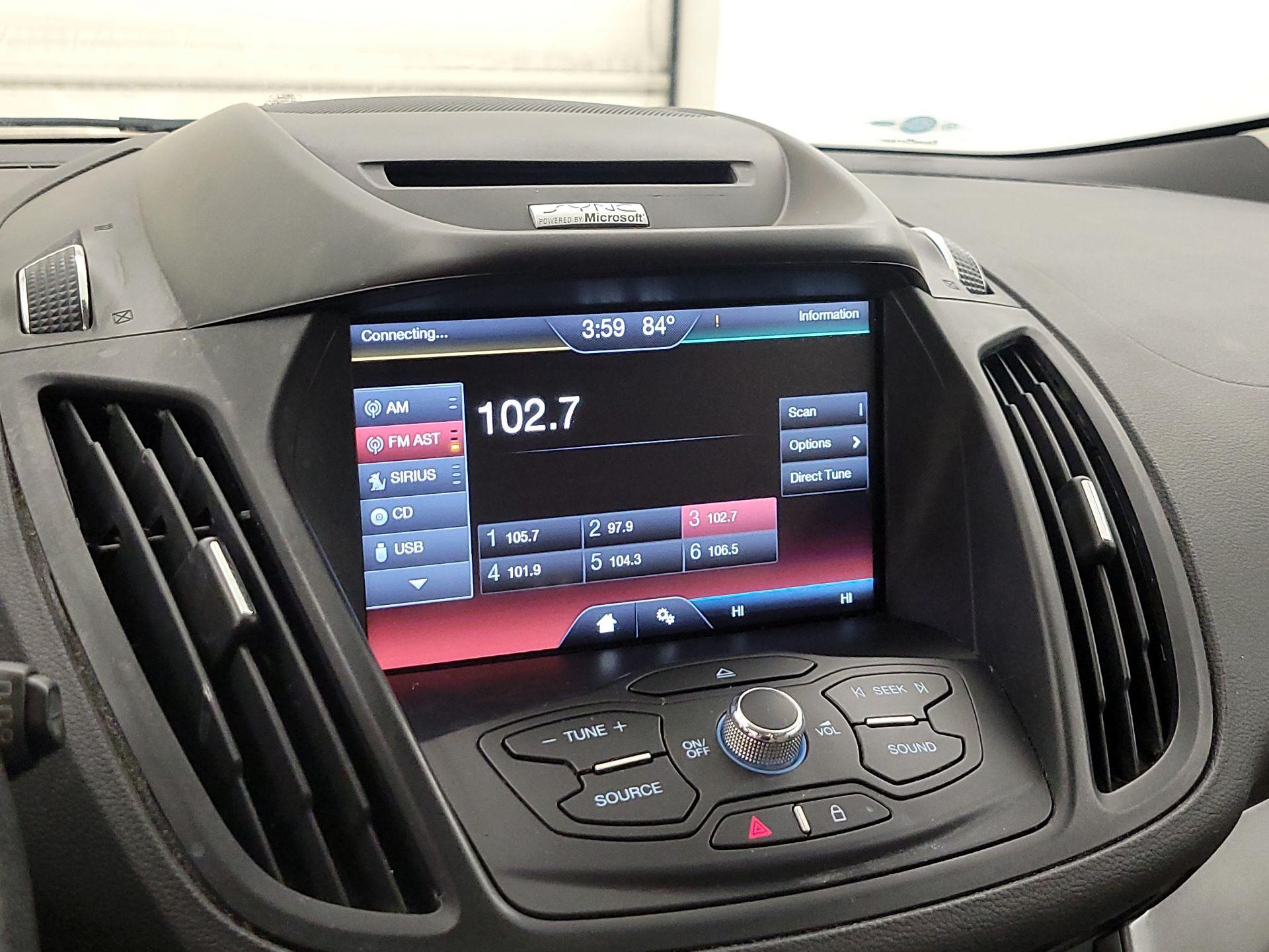 Thumbnail: 2014 Ford Escape - 15