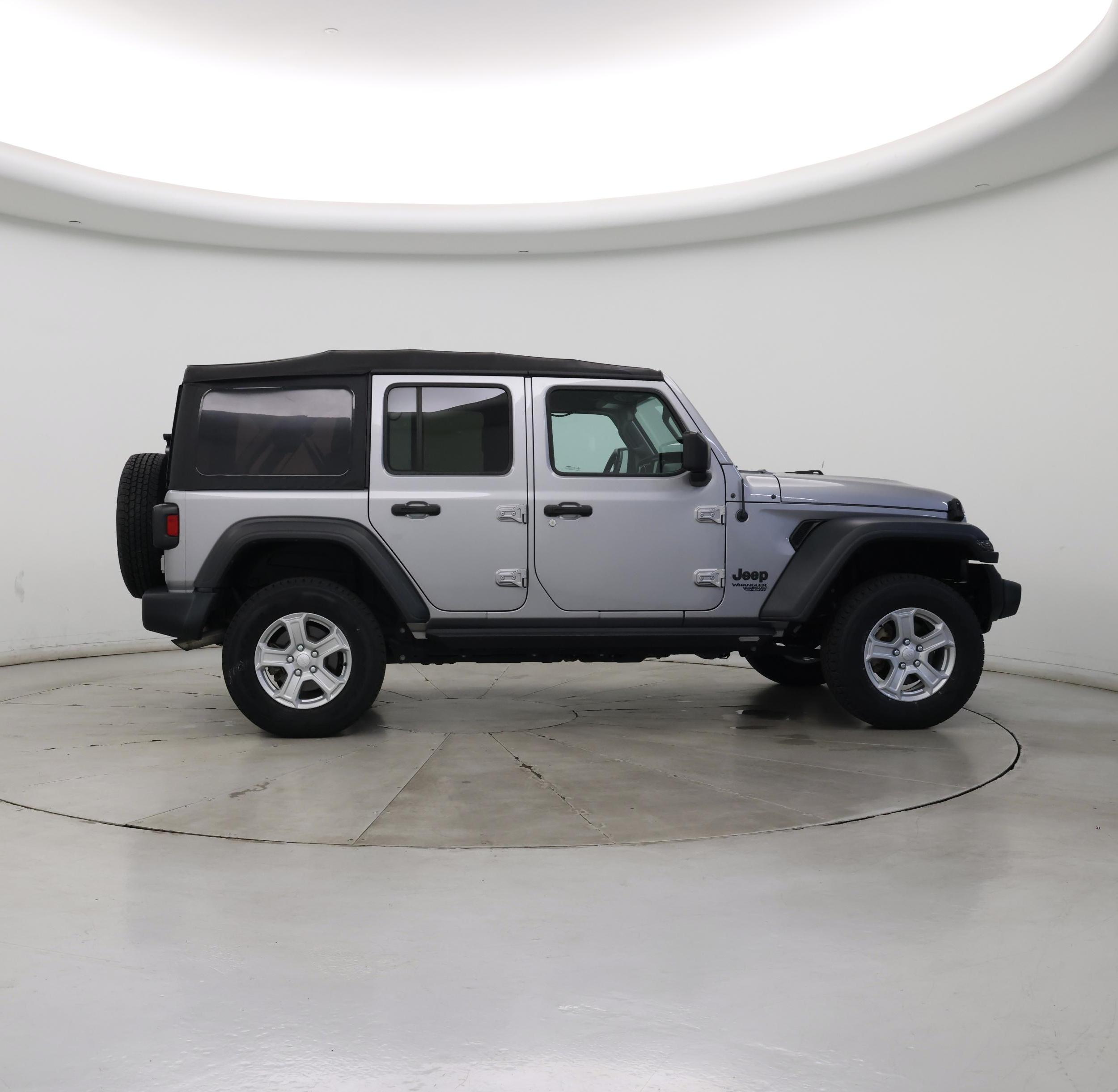 Thumbnail: 2020 Jeep Wrangler - 7