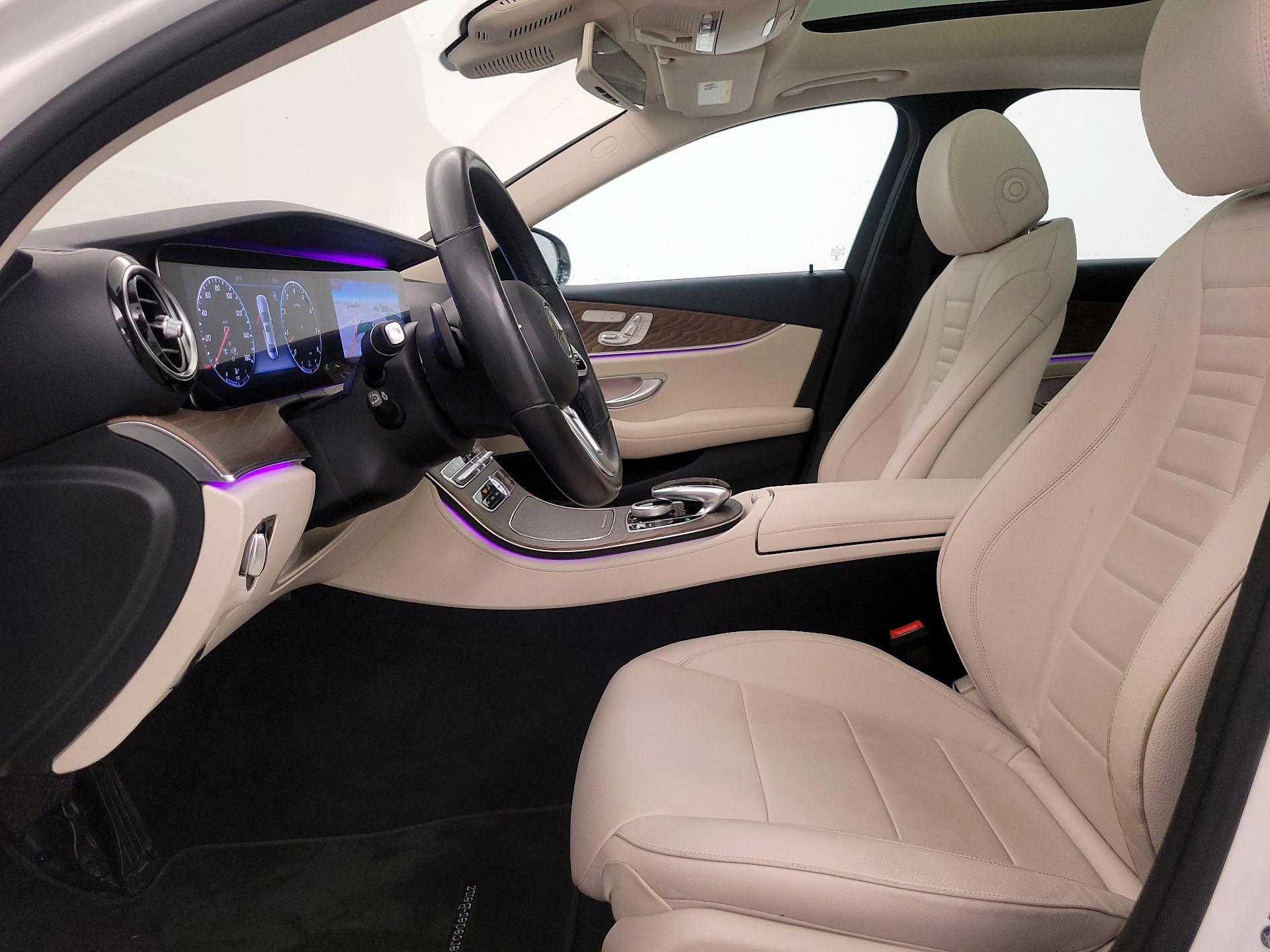 Thumbnail: 2020 Mercedes-Benz E-Class - 11