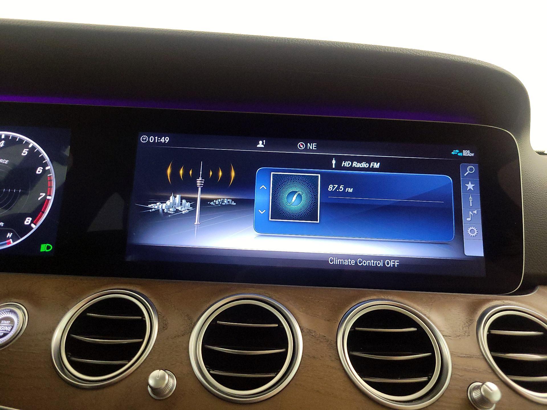 Thumbnail: 2020 Mercedes-Benz E-Class - 16