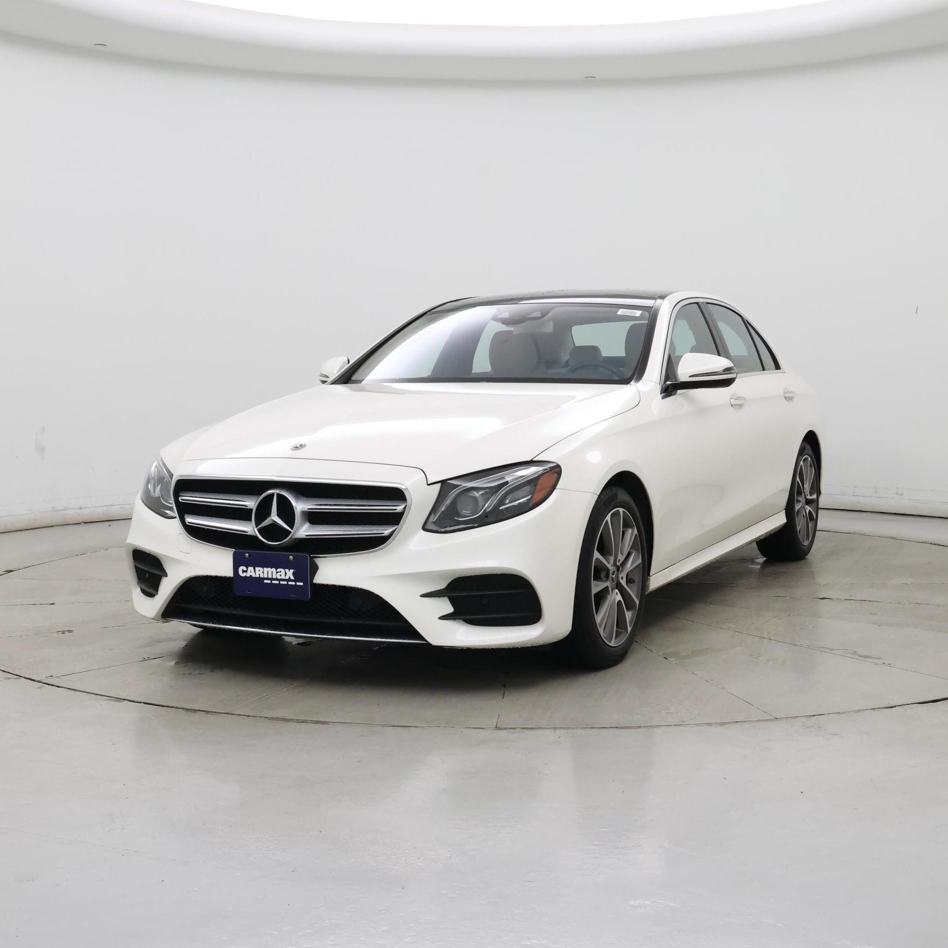 Thumbnail: 2020 Mercedes-Benz E-Class - 4
