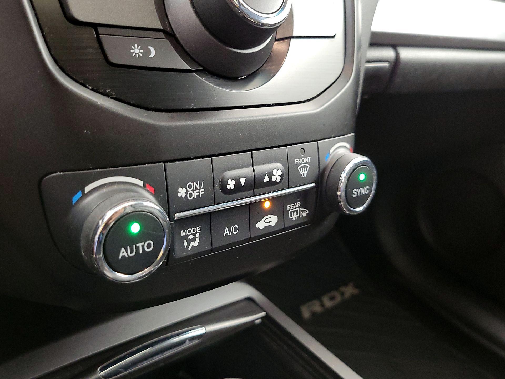 Thumbnail: 2015 Acura RDX - 16