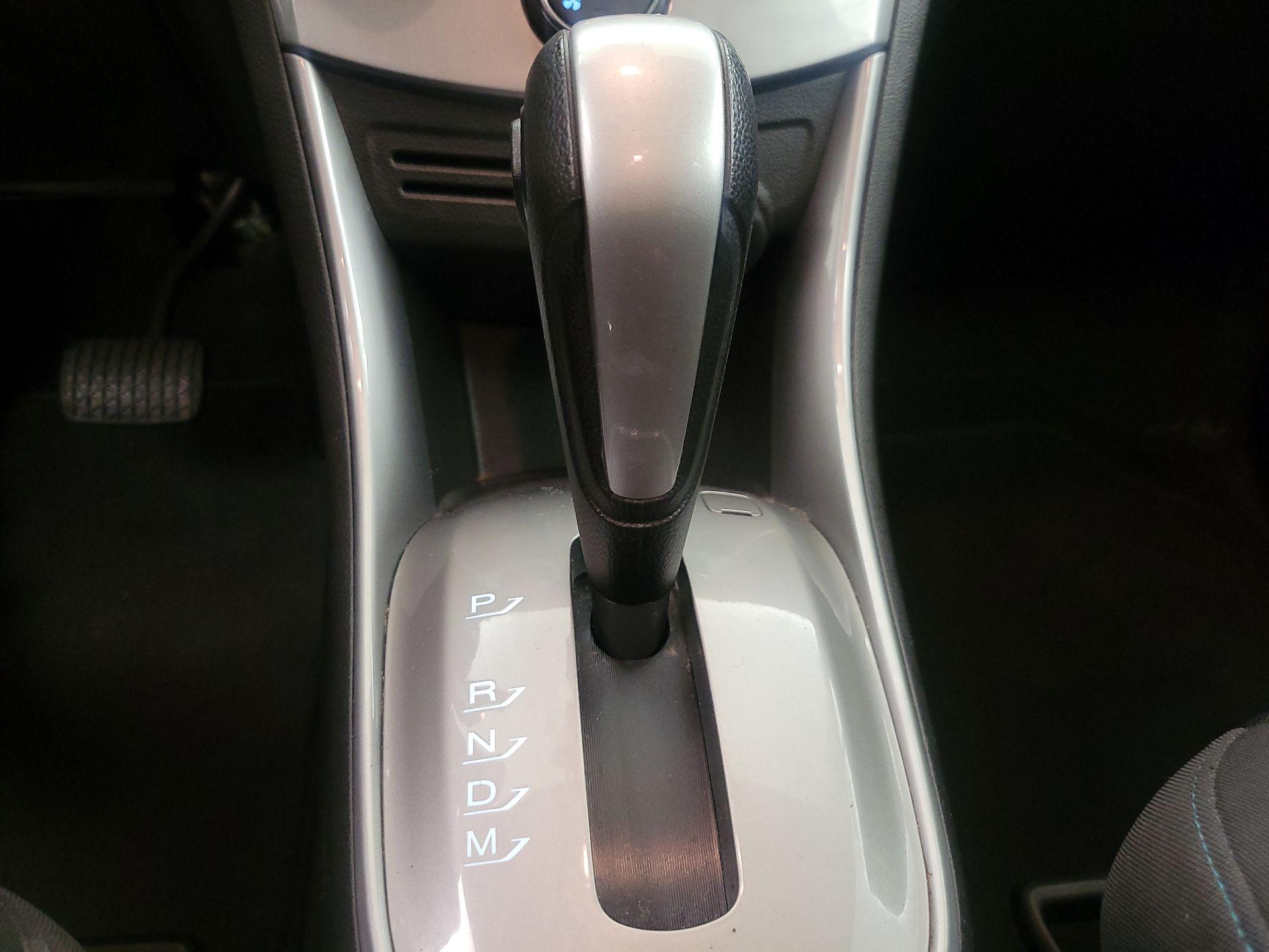 Thumbnail: 2016 Chevrolet Trax - 17