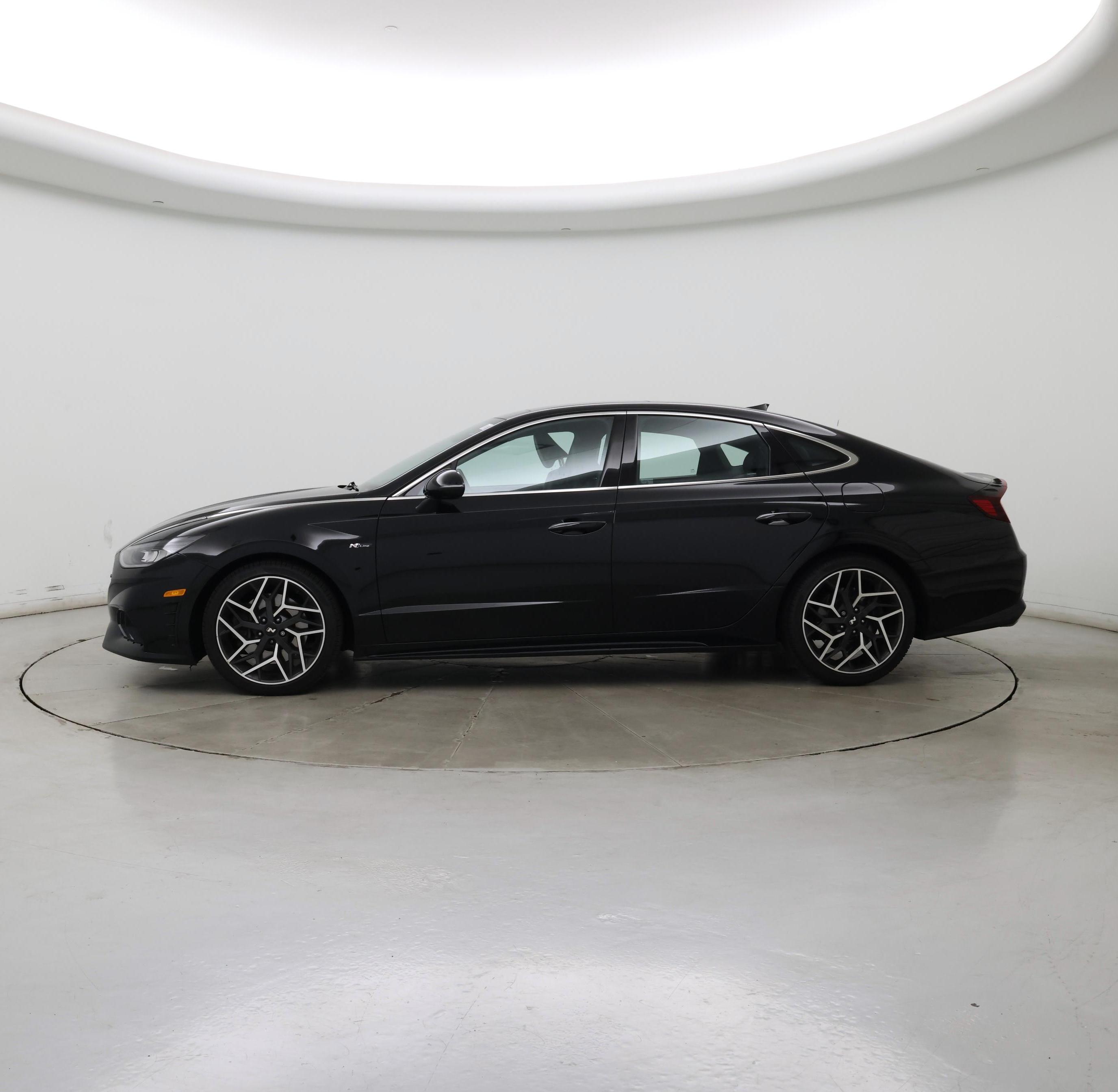Thumbnail: 2021 Hyundai Sonata - 3