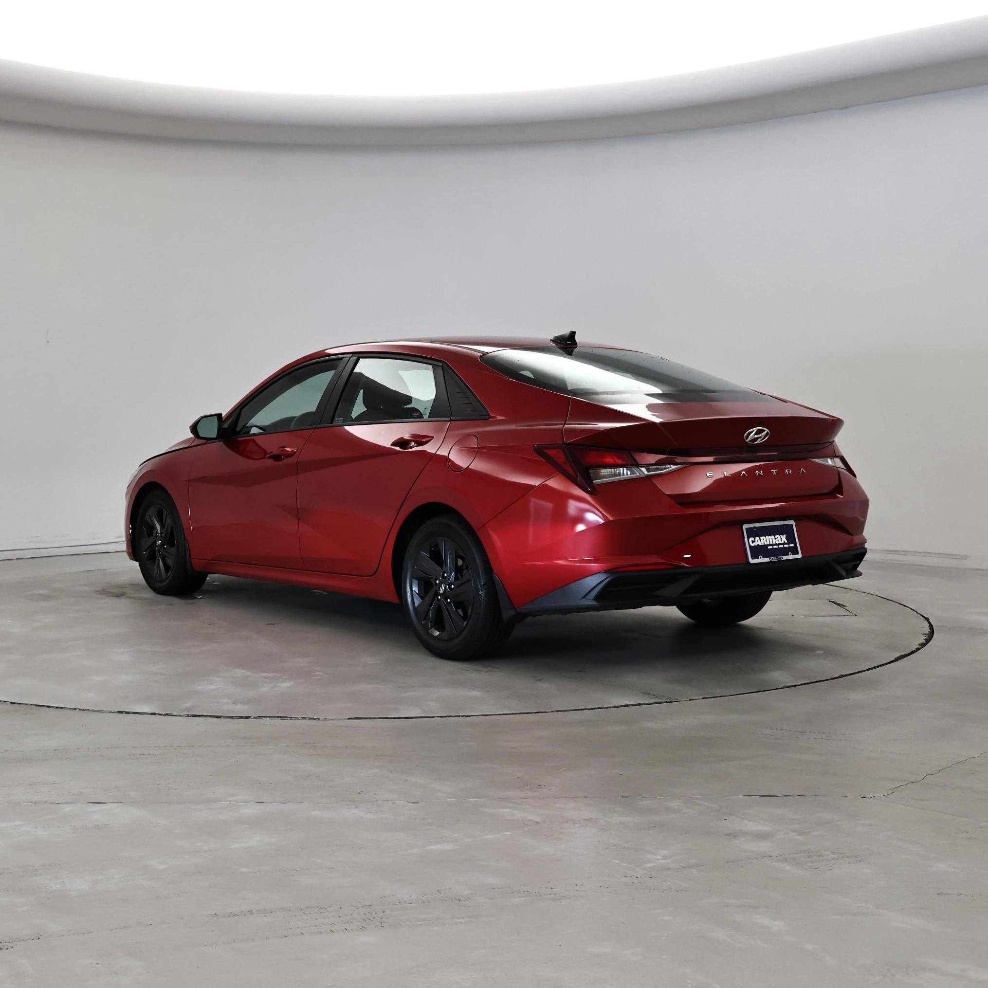 Thumbnail: 2021 Hyundai Elantra - 2