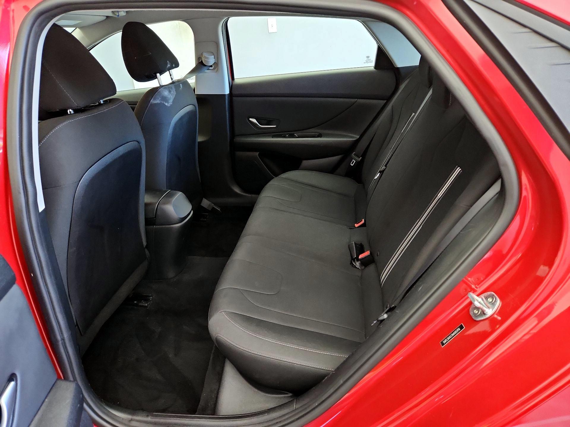 Thumbnail: 2021 Hyundai Elantra - 19