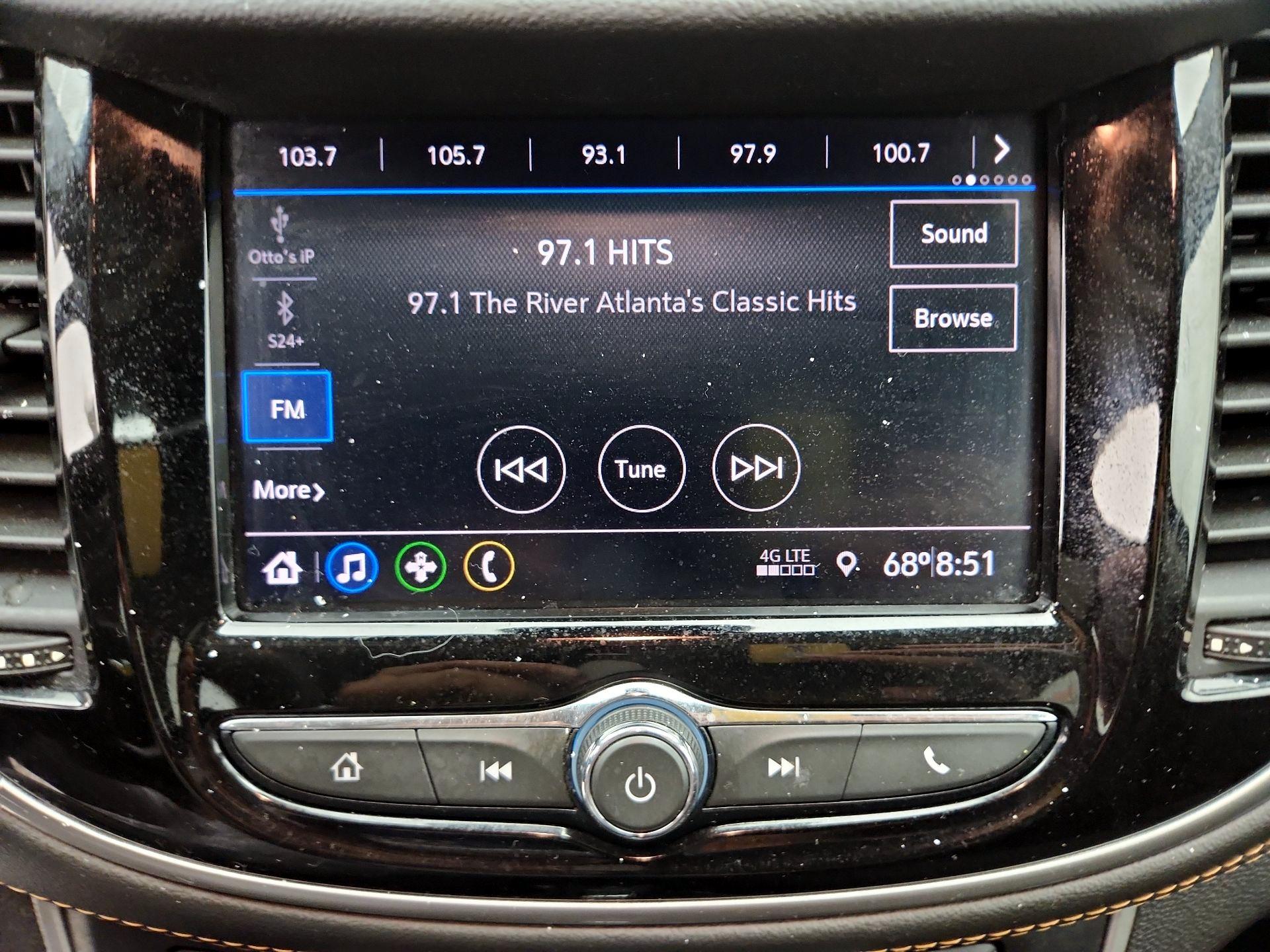 Thumbnail: 2021 Chevrolet Trax - 15