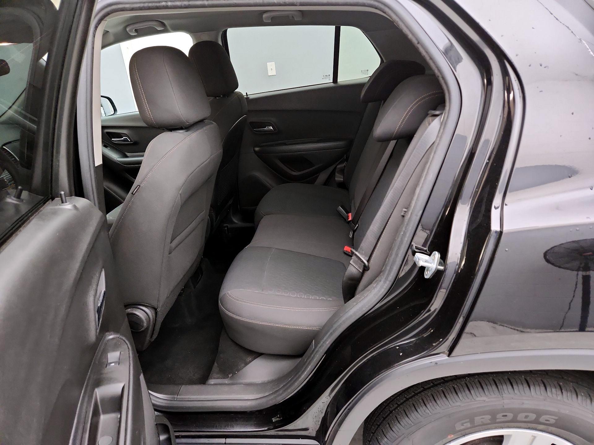 Thumbnail: 2021 Chevrolet Trax - 19