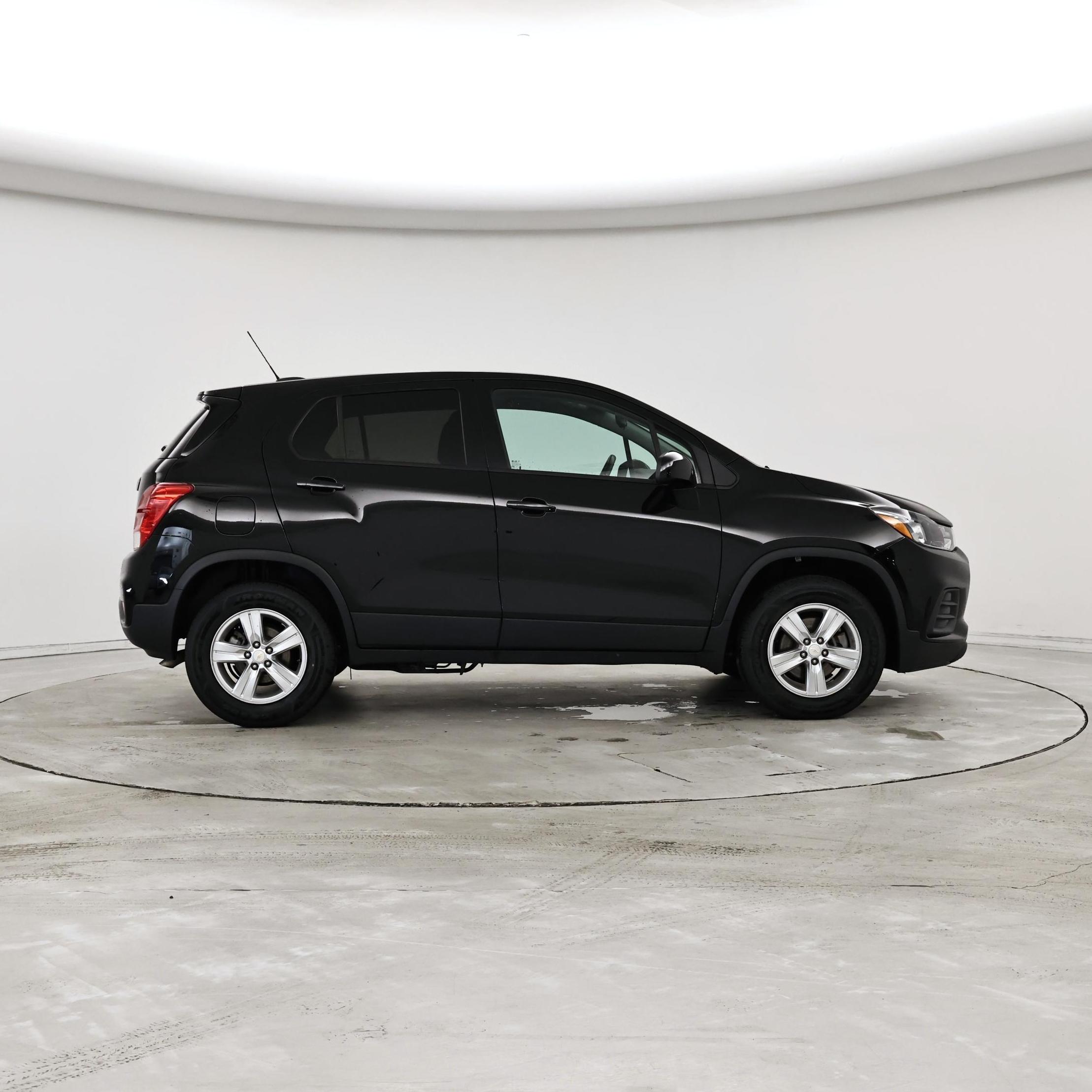 Thumbnail: 2021 Chevrolet Trax - 7