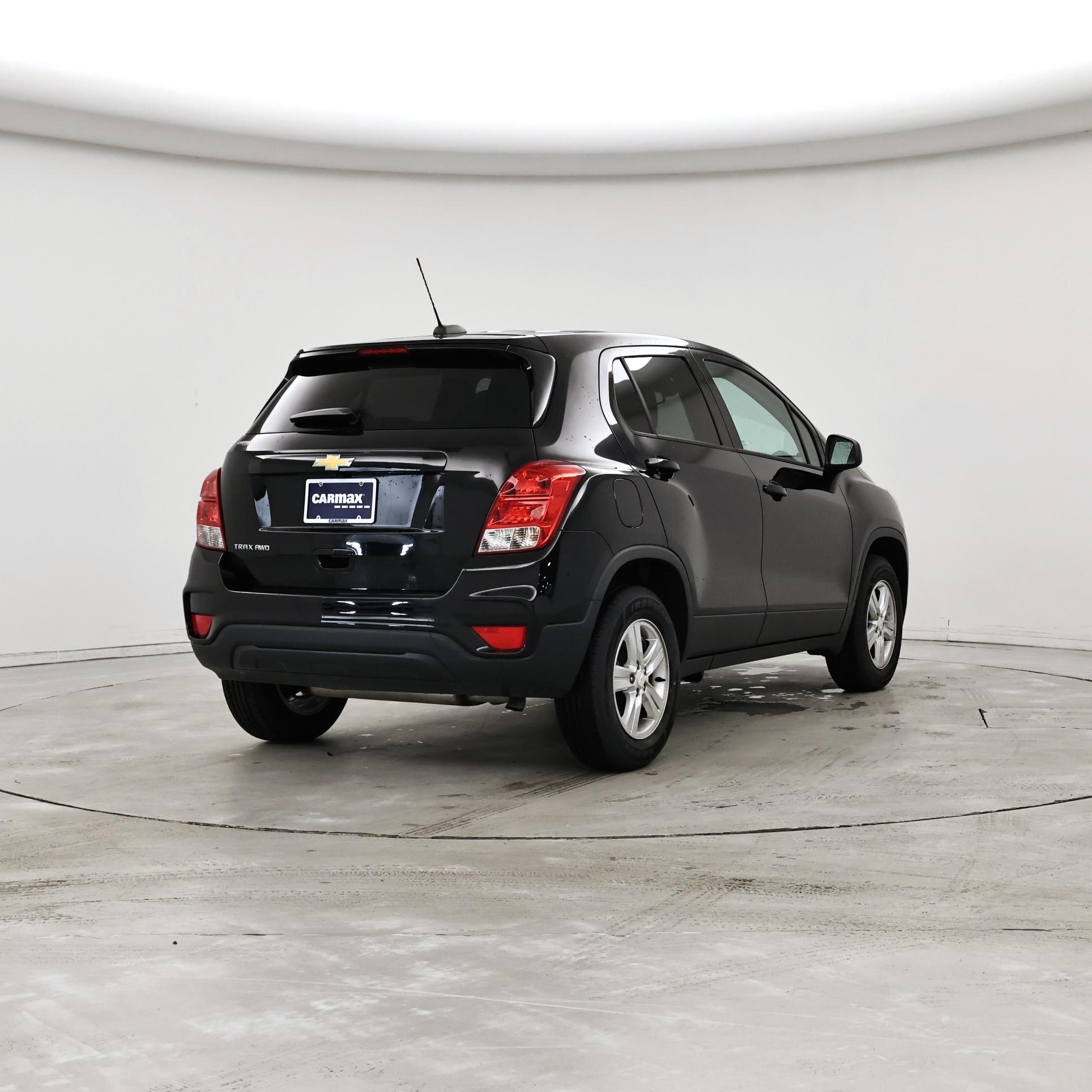 Thumbnail: 2021 Chevrolet Trax - 8