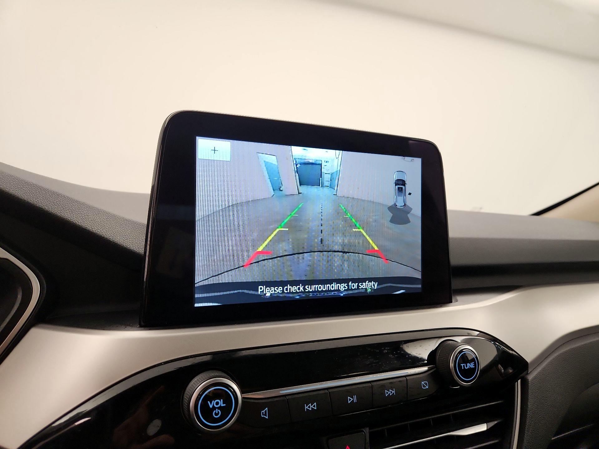 Thumbnail: 2020 Ford Escape - 14