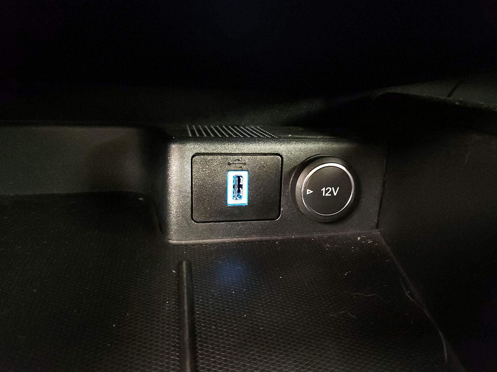 Thumbnail: 2020 Ford Escape - 18