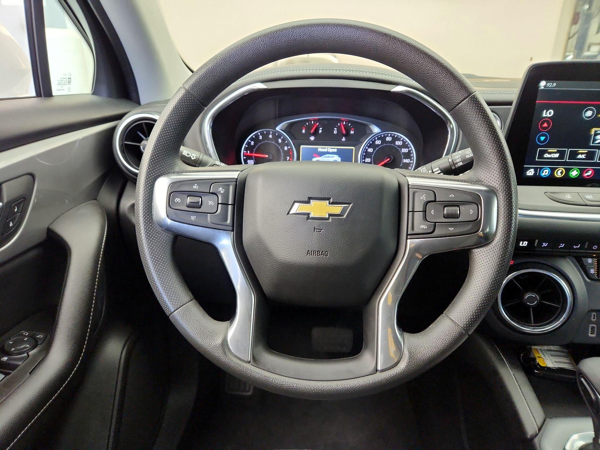 Thumbnail: 2023 Chevrolet Blazer - 10