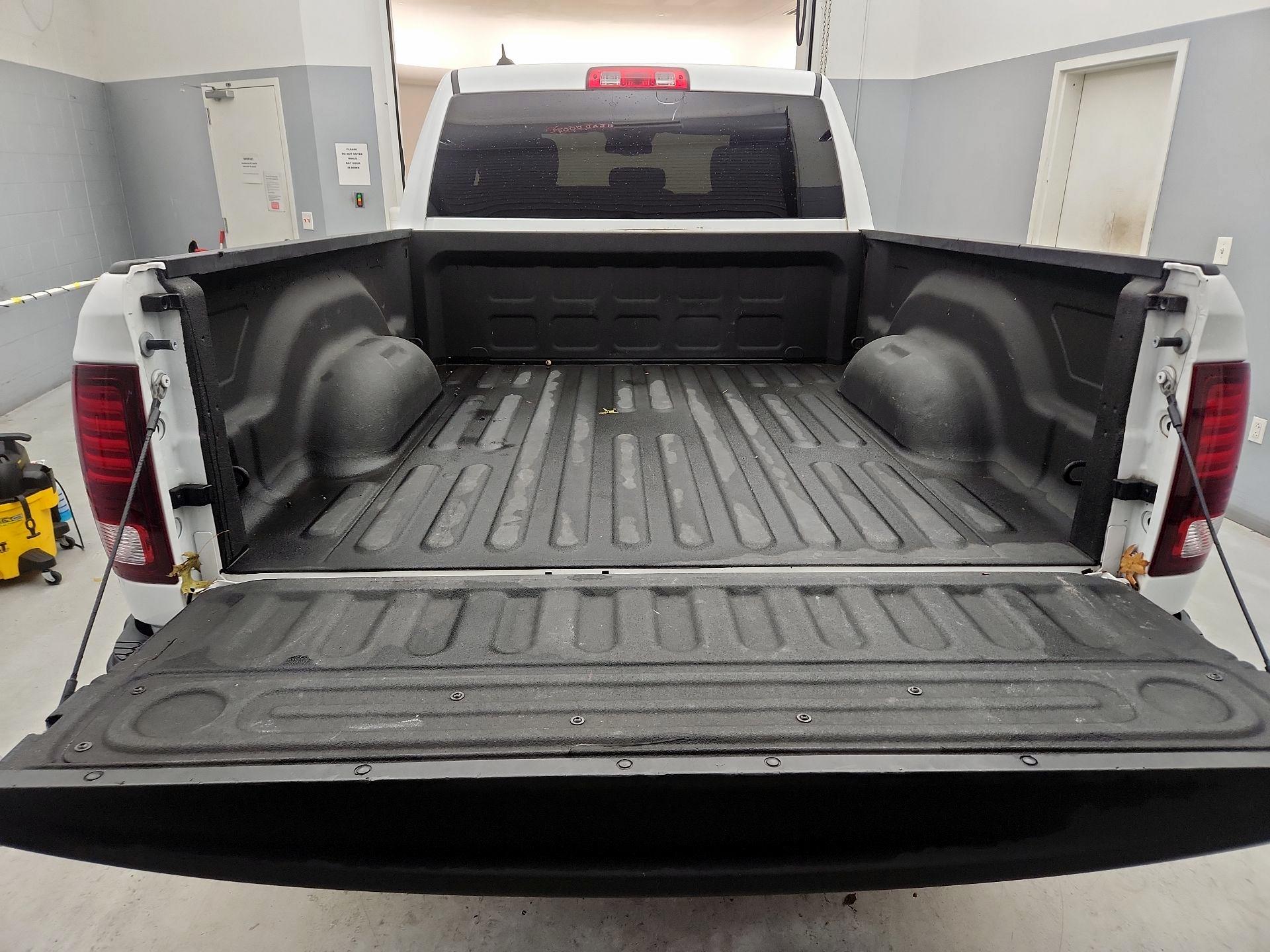 Thumbnail: 2022 RAM 1500 Classic - 20