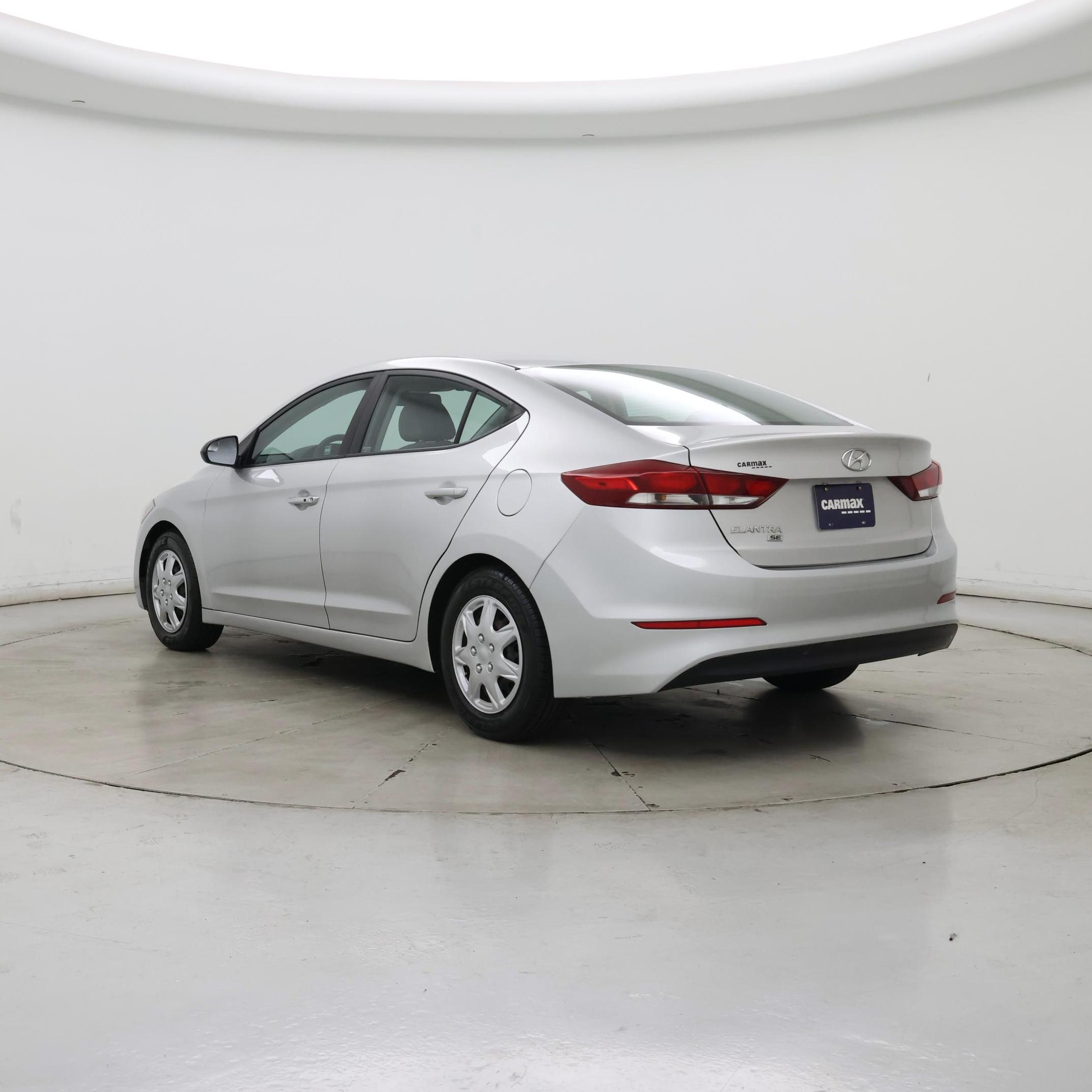 Thumbnail: 2018 Hyundai Elantra - 2