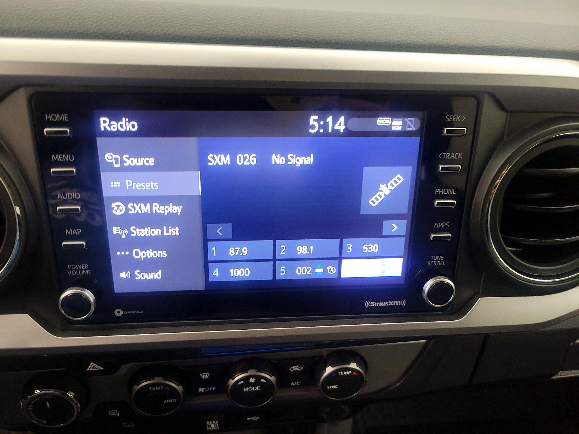 Thumbnail: 2022 Toyota Tacoma - 15