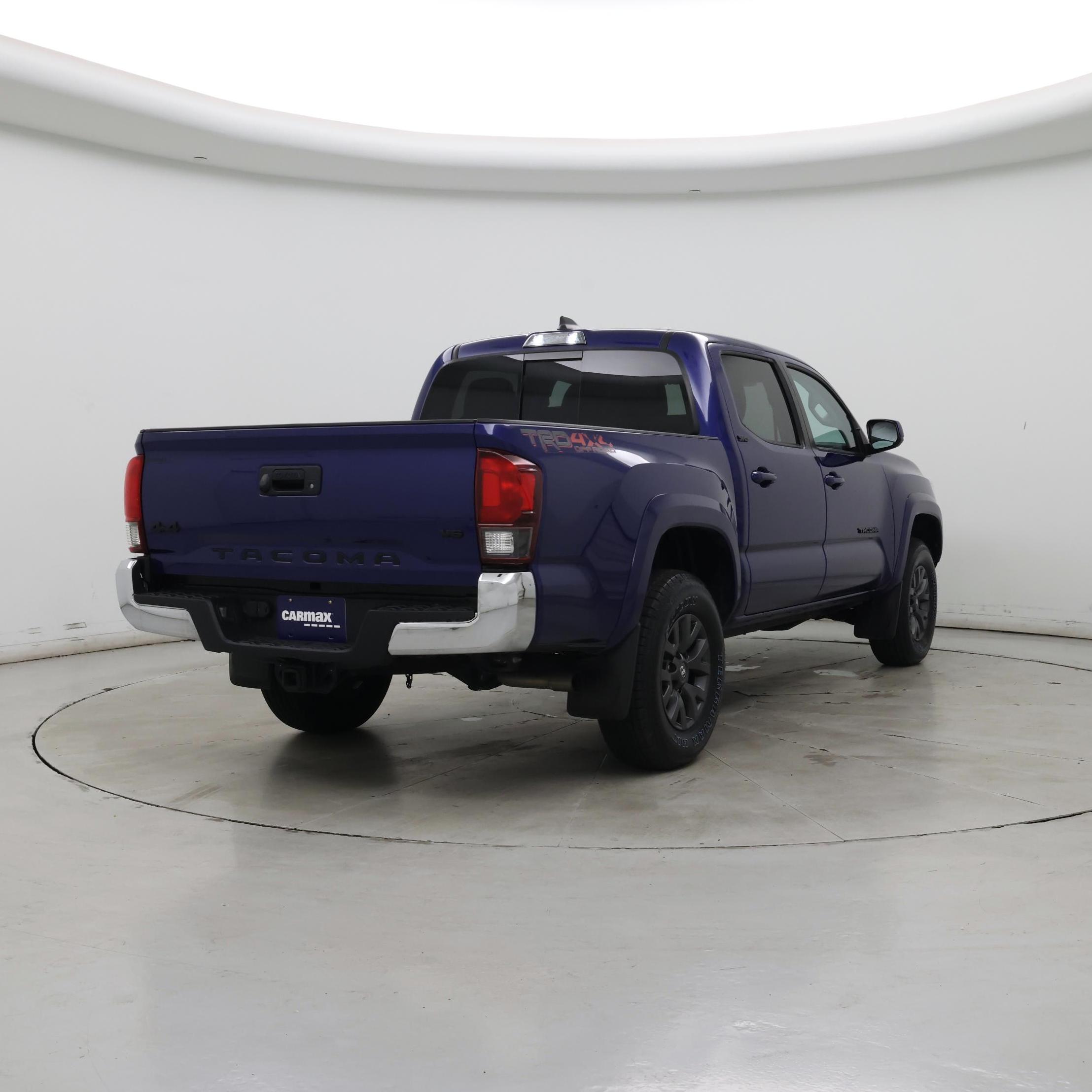 Thumbnail: 2022 Toyota Tacoma - 8