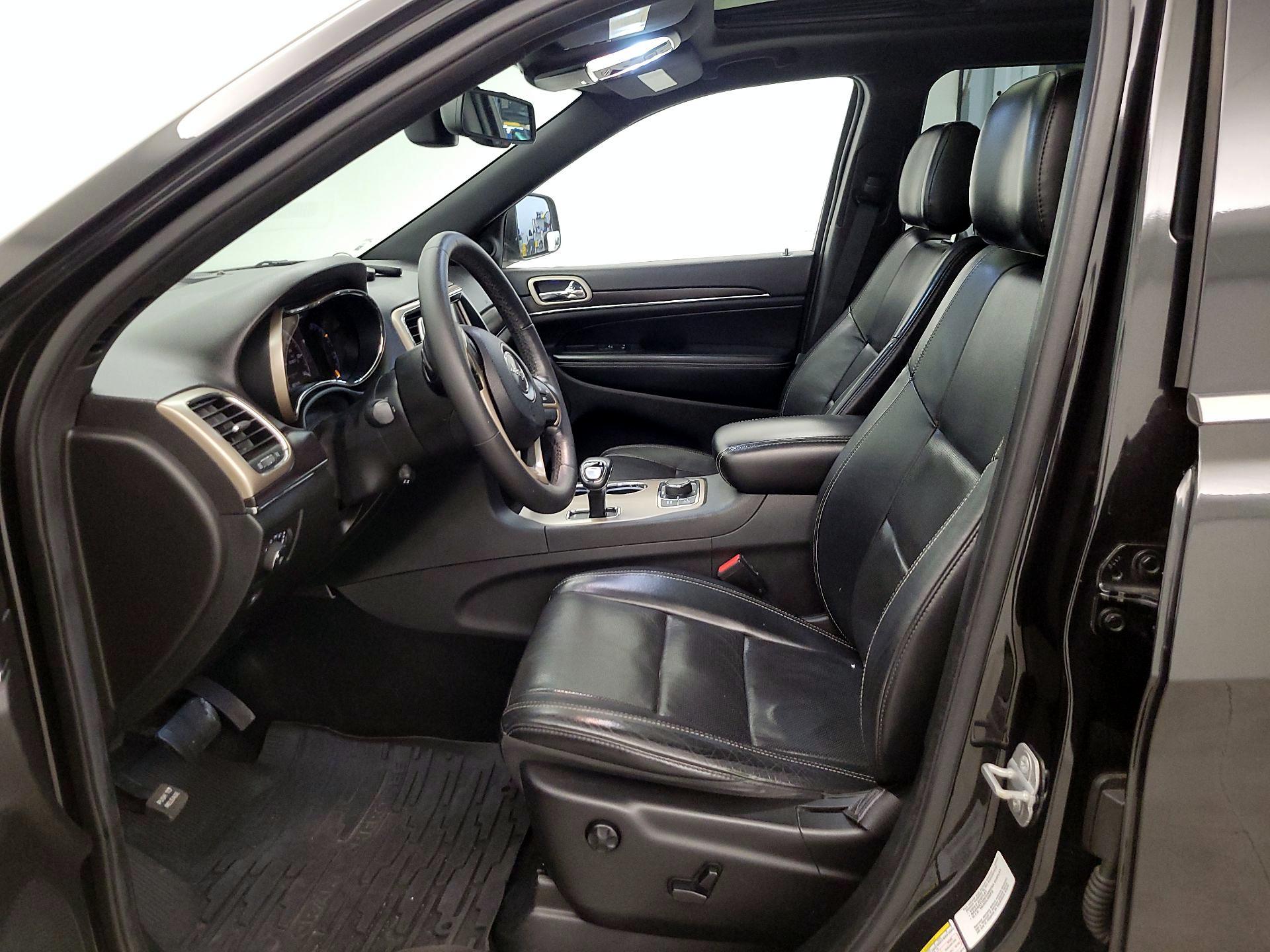 Thumbnail: 2014 Jeep Grand Cherokee - 11