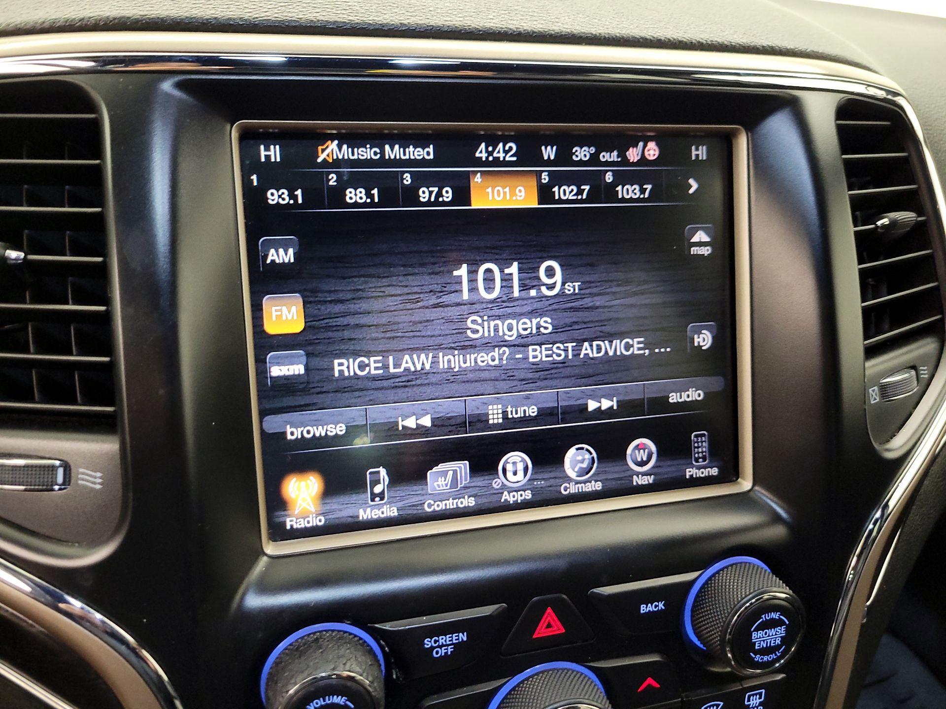 Thumbnail: 2014 Jeep Grand Cherokee - 16