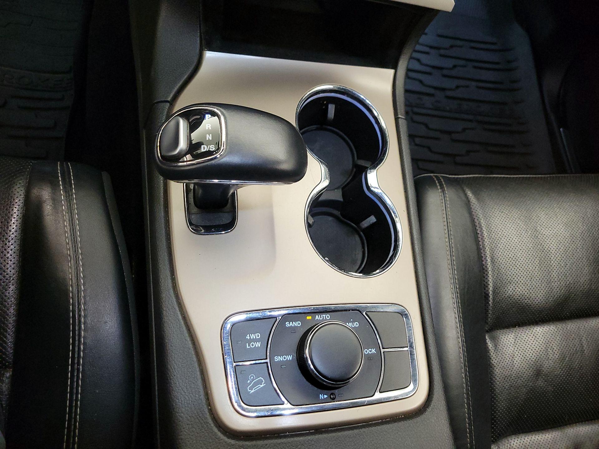 Thumbnail: 2014 Jeep Grand Cherokee - 18