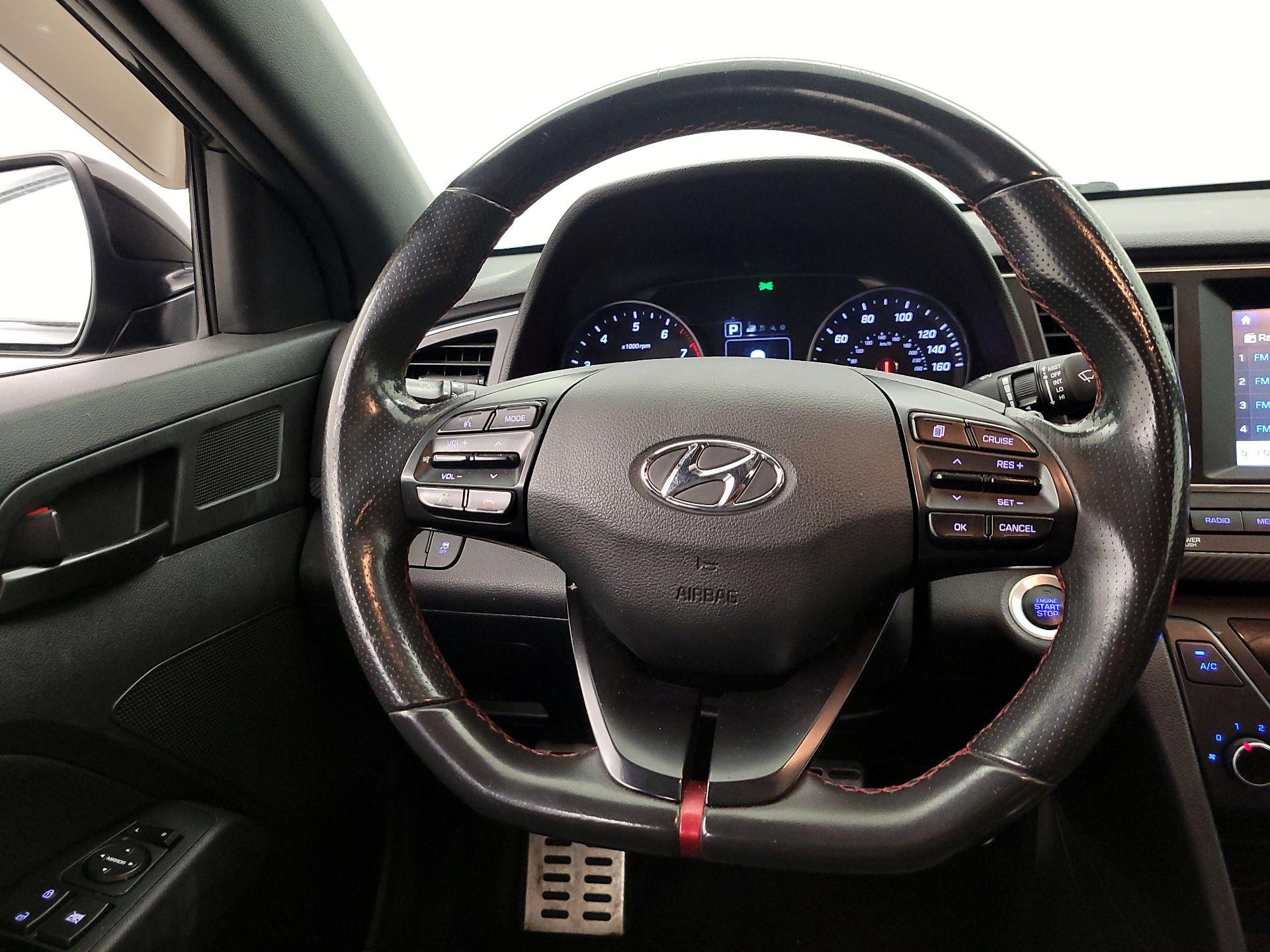 Thumbnail: 2018 Hyundai Elantra - 10