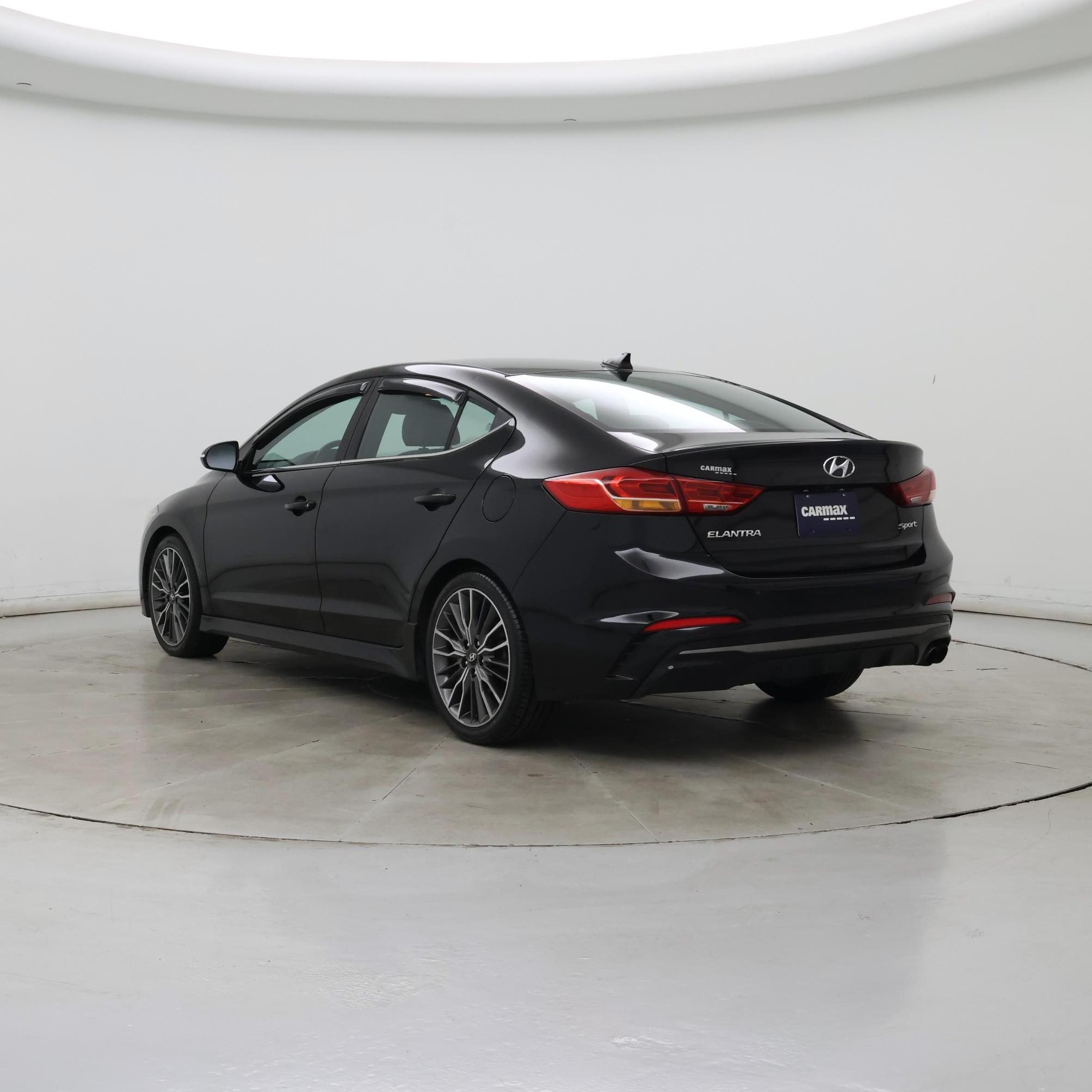 Thumbnail: 2018 Hyundai Elantra - 2