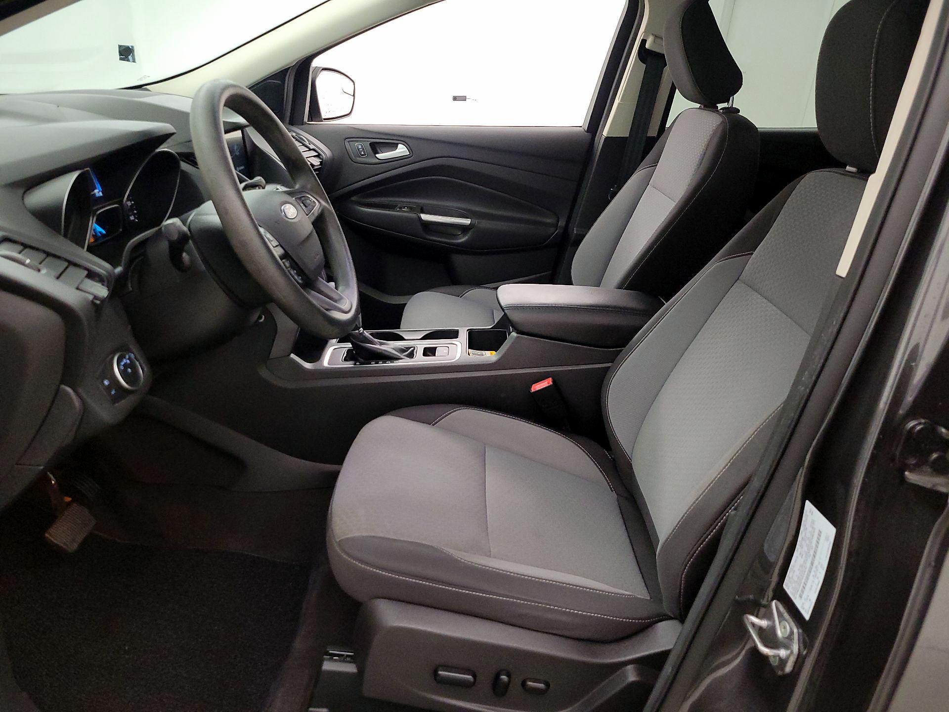 Thumbnail: 2019 Ford Escape - 11