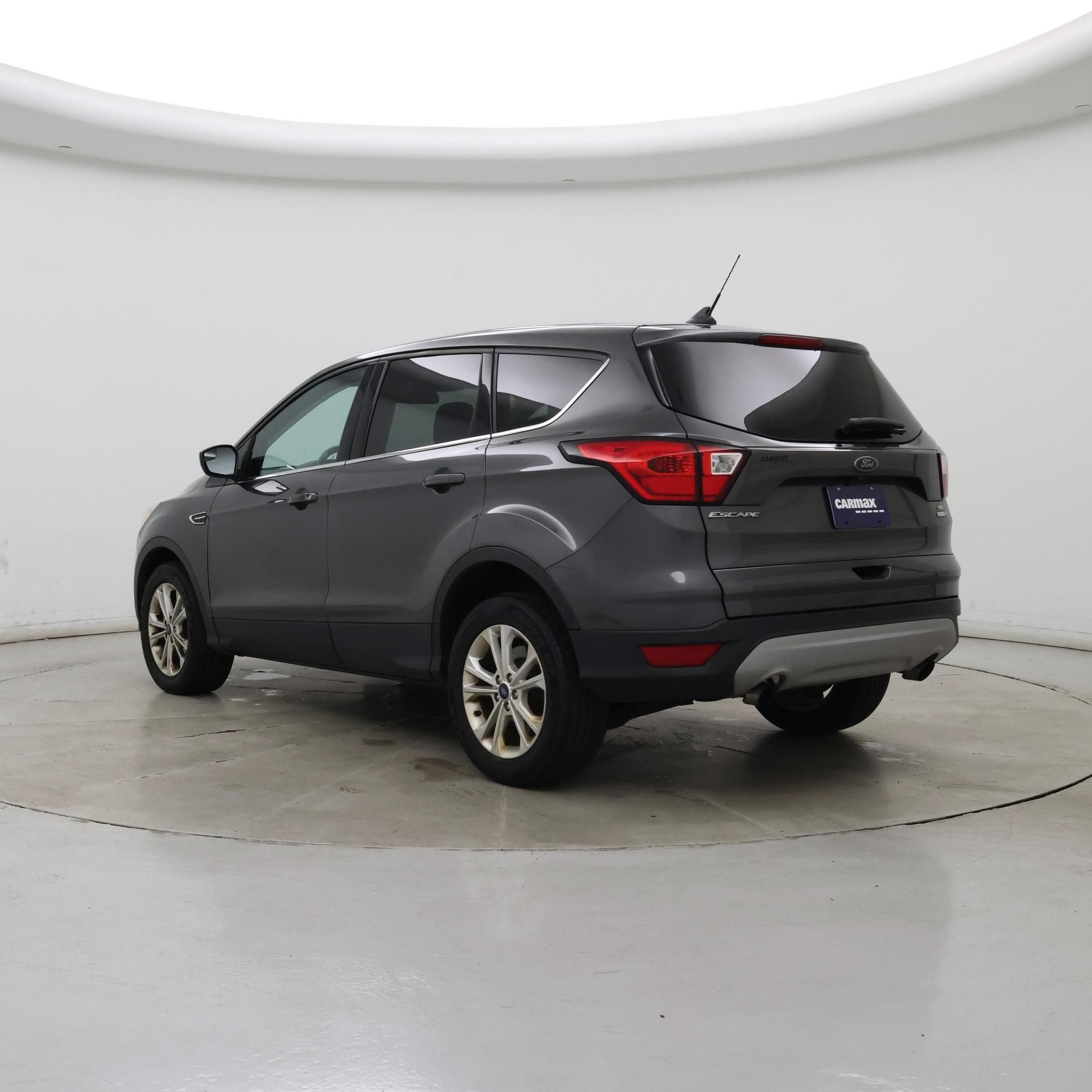 Thumbnail: 2019 Ford Escape - 2