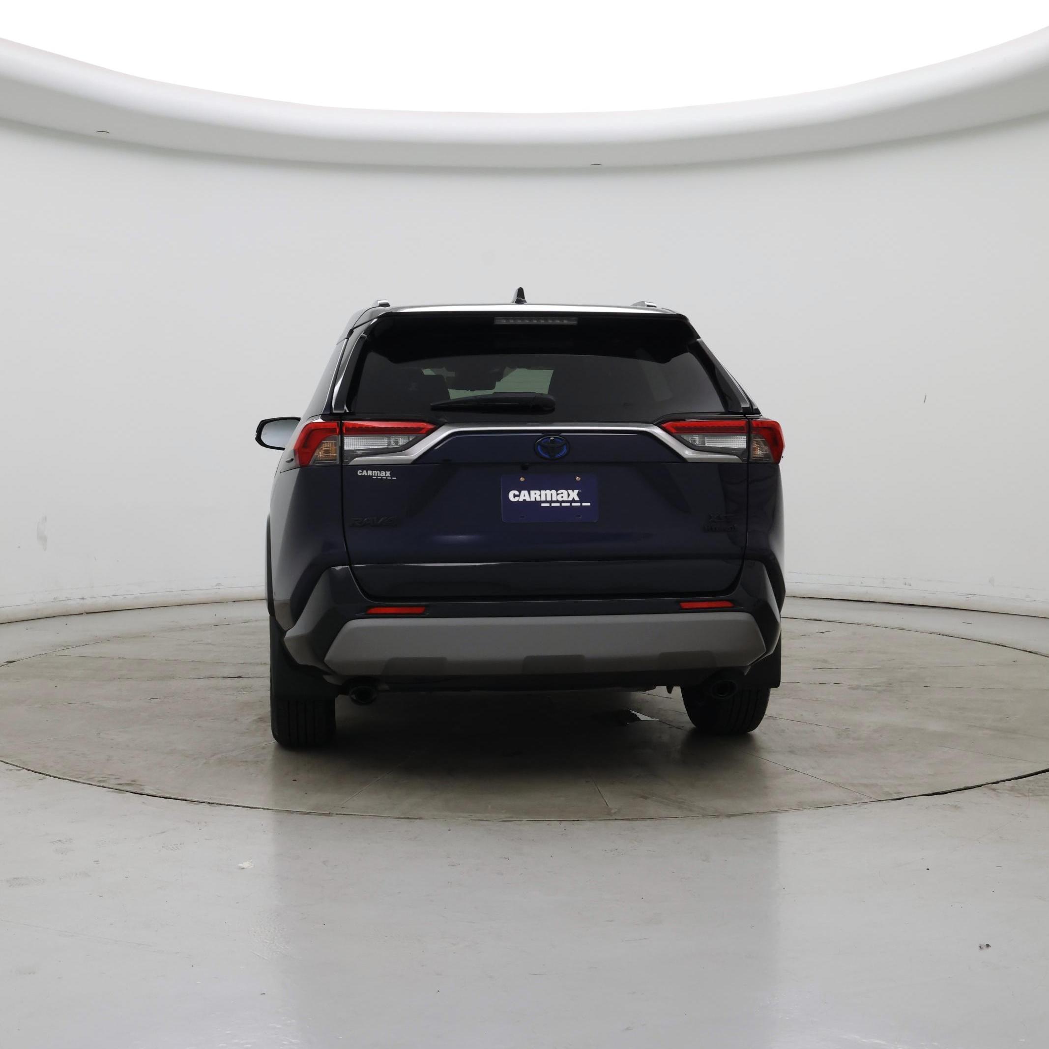 Thumbnail: 2021 Toyota RAV4 - 6