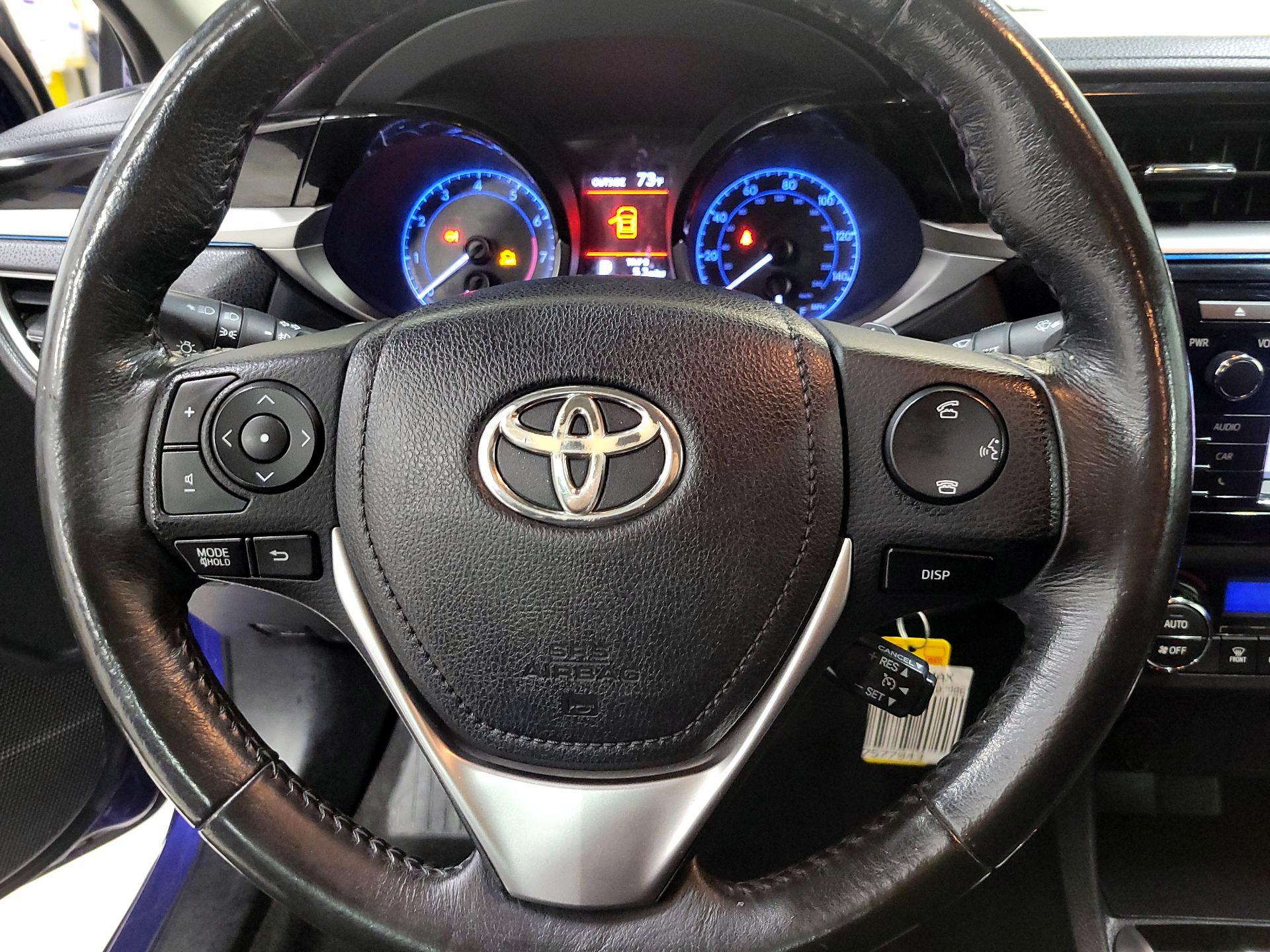 Thumbnail: 2014 Toyota Corolla - 10