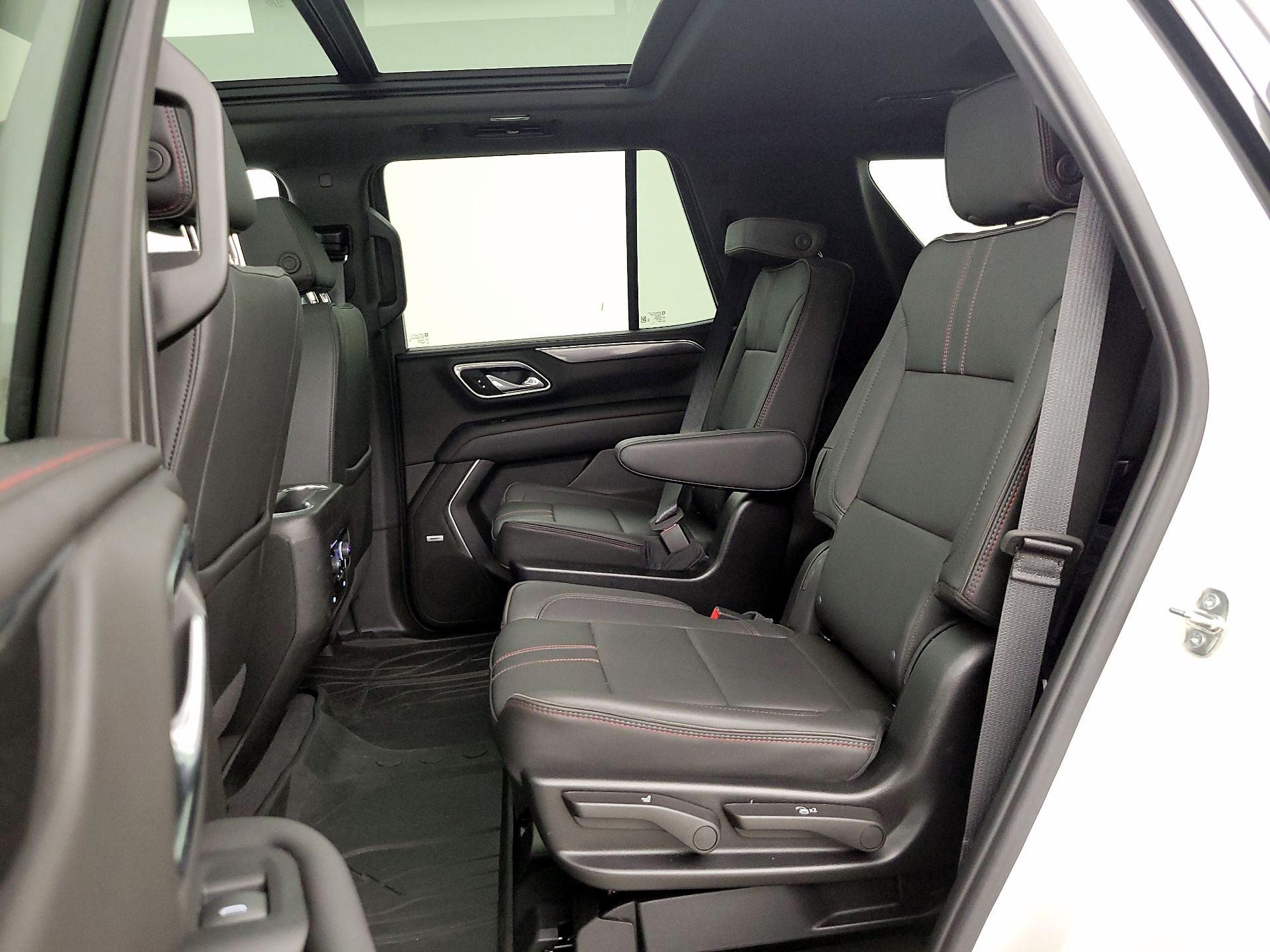 Thumbnail: 2024 Chevrolet Tahoe - 20