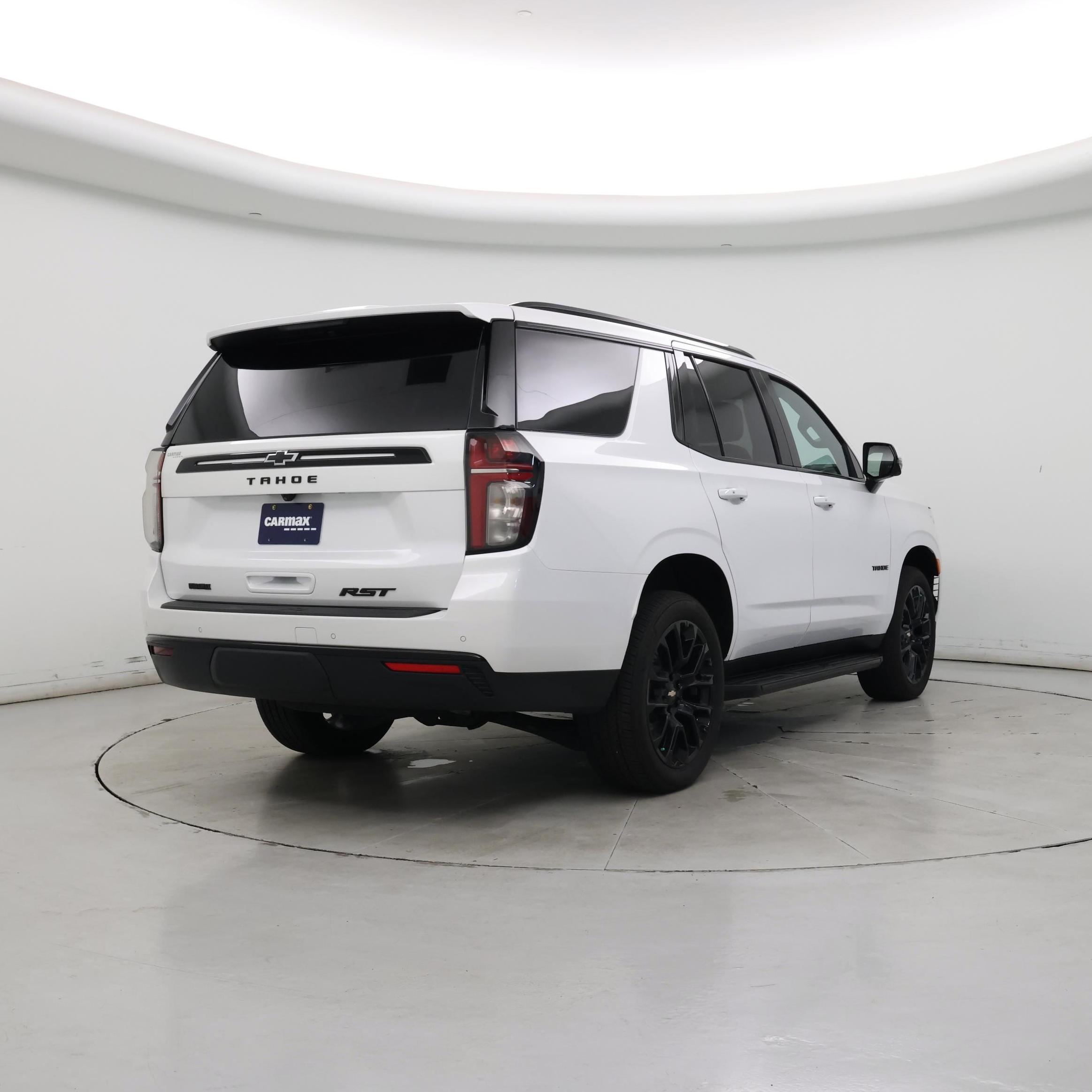 Thumbnail: 2024 Chevrolet Tahoe - 8